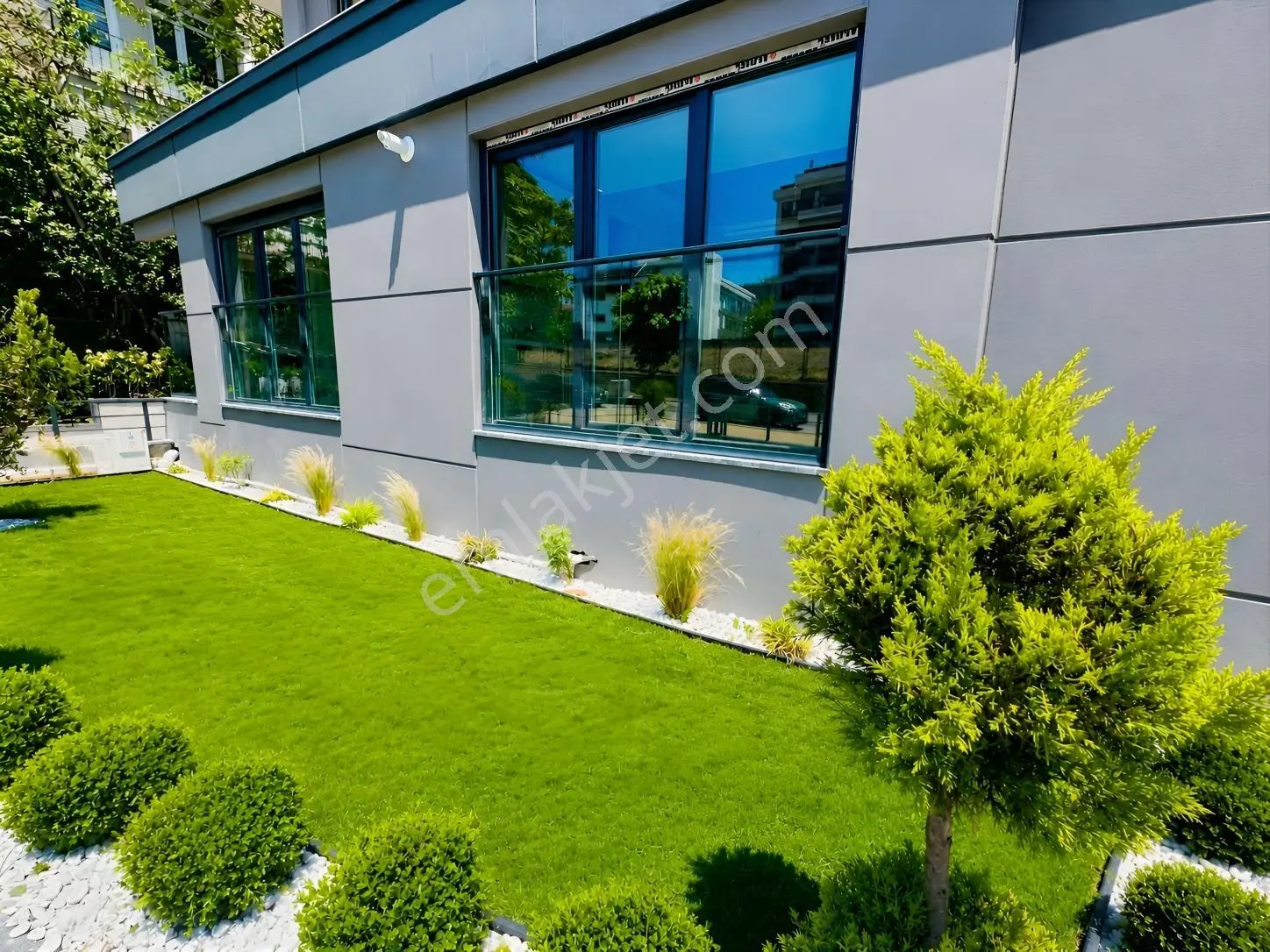 Suadiye De Bağdata Çok Yakın Konumda Balkonlu 1+1 — fotoğraf 18