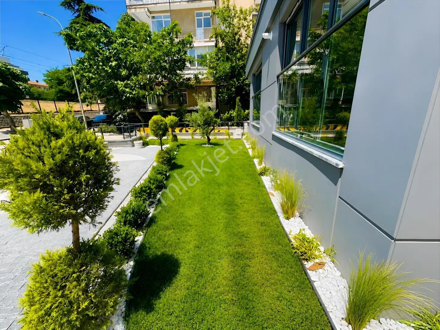 Suadiye De Bağdata Çok Yakın Konumda Balkonlu 1+1 — fotoğraf 19