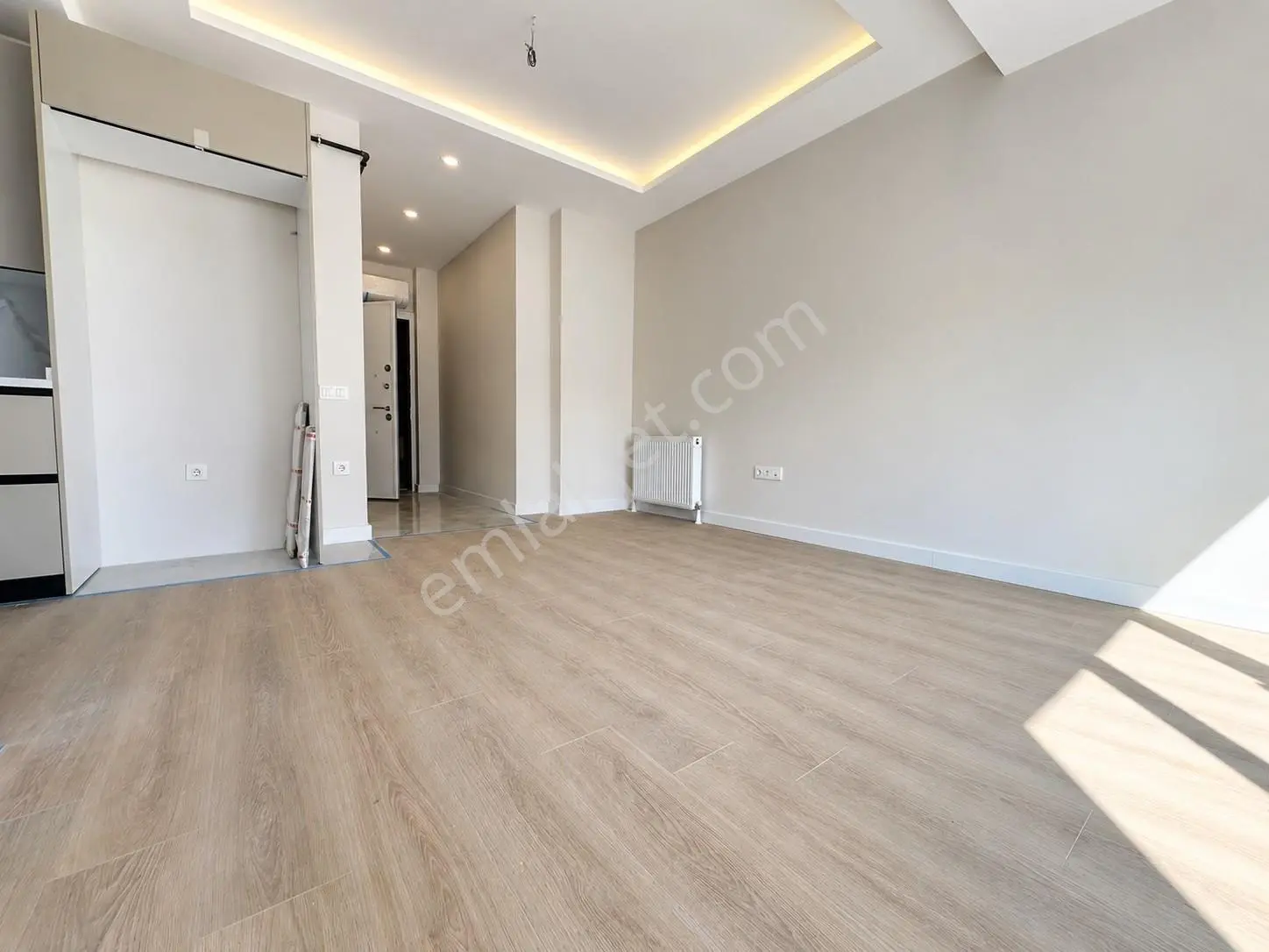 Suadiye De Bağdata Çok Yakın Konumda Balkonlu 1+1 — fotoğraf 26