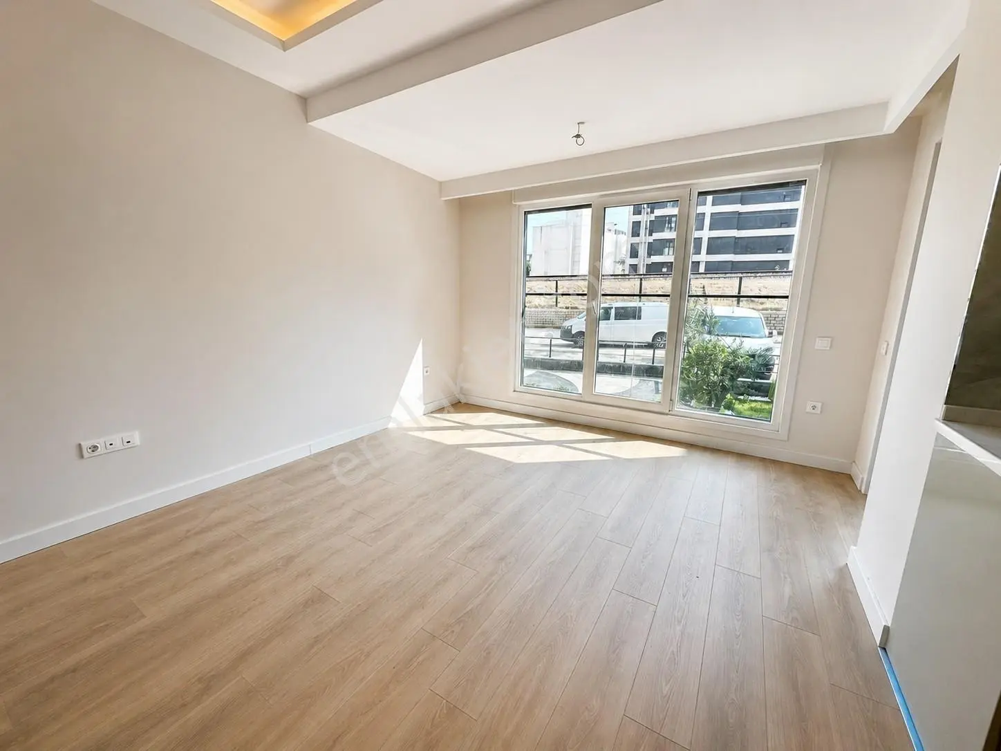 Suadiye De Bağdata Çok Yakın Konumda Balkonlu 1+1 — fotoğraf 30