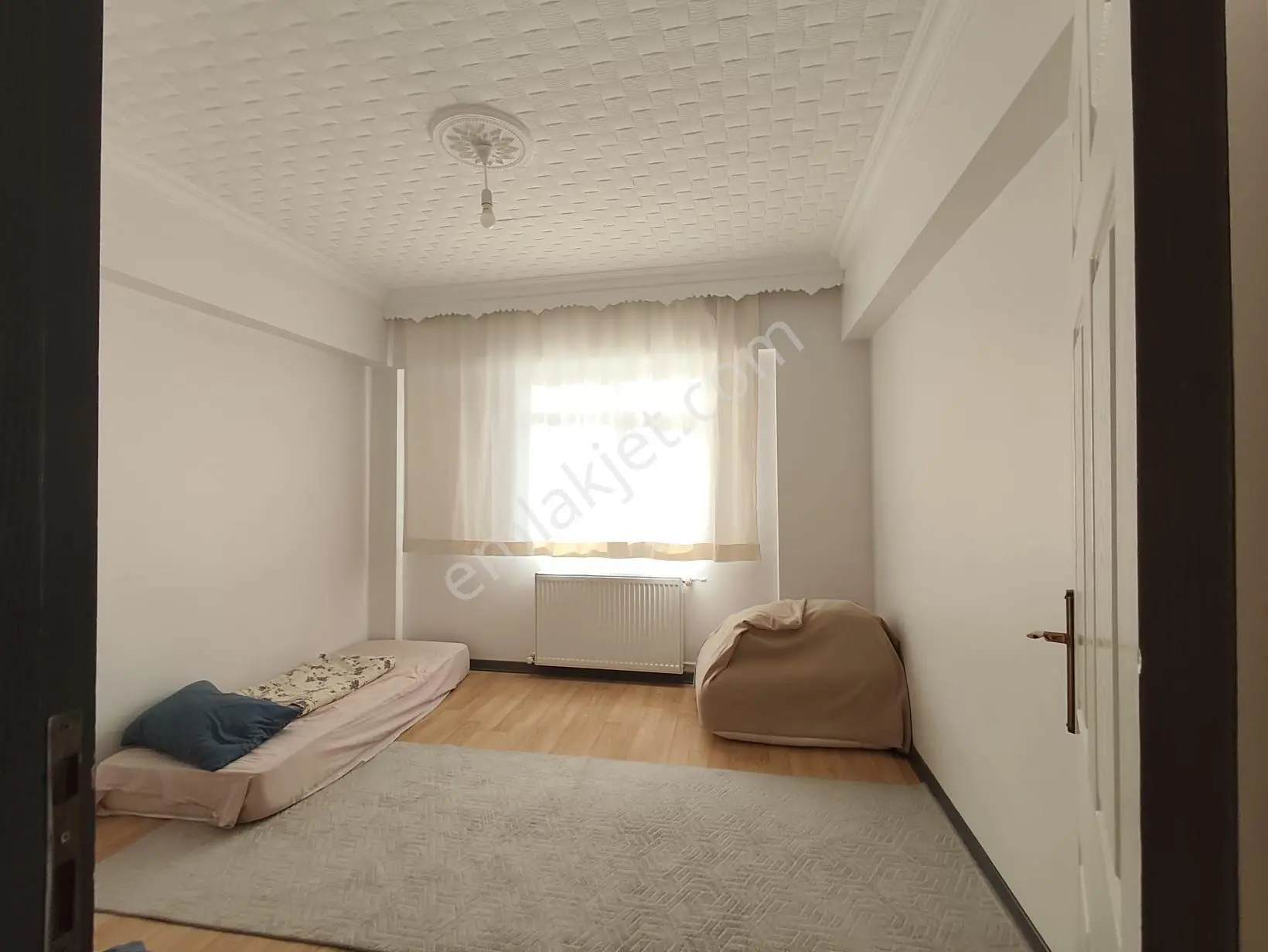 Yılmaz Gayrımenkulden 130 Metre Kare 3+1 Yapılı Masrafsız Koşe Başı — fotoğraf 2