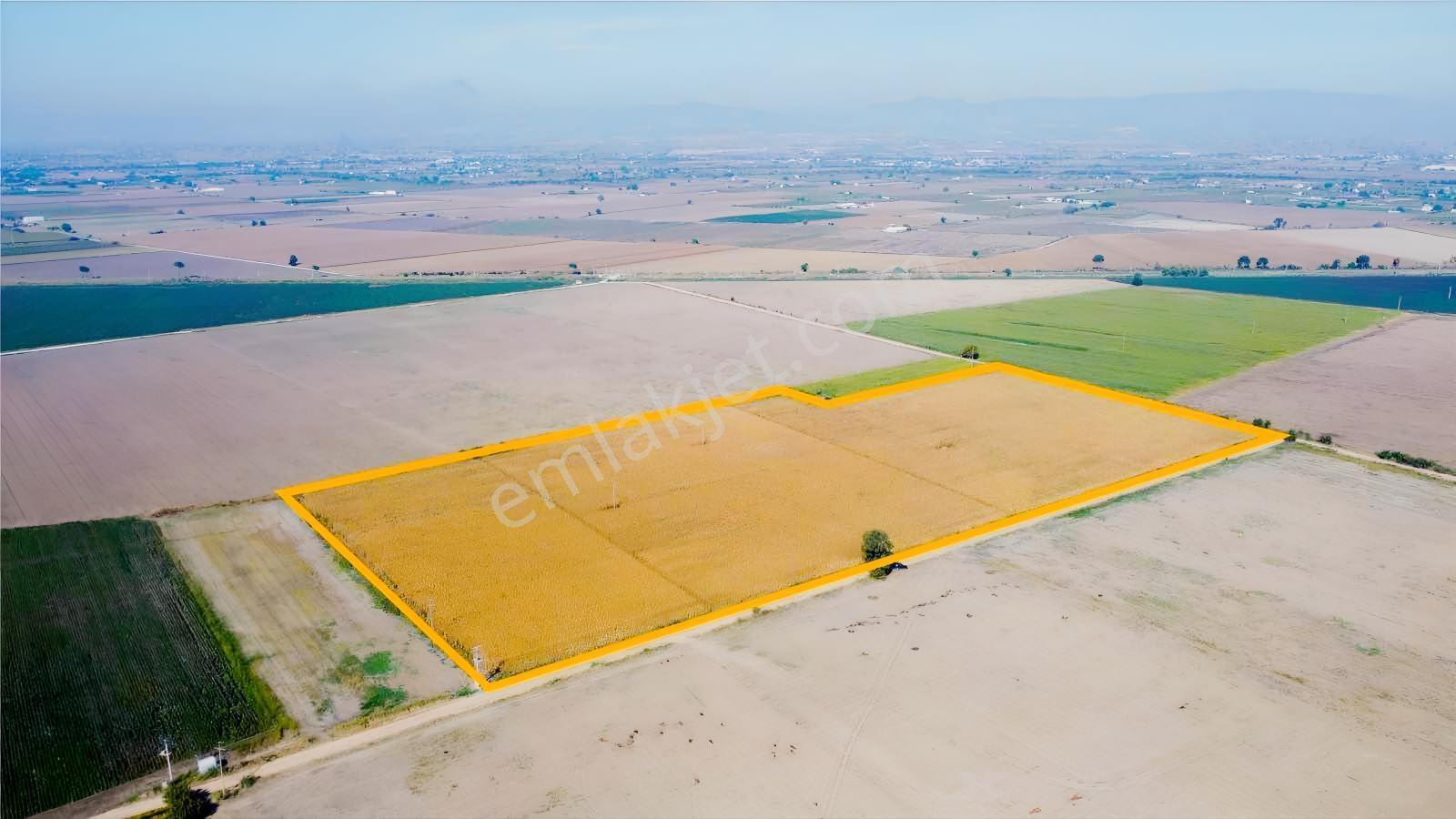 Özgün Gm'den - Yeni Harmandalında 83.460 M² Satılık Tarla — fotoğraf 4