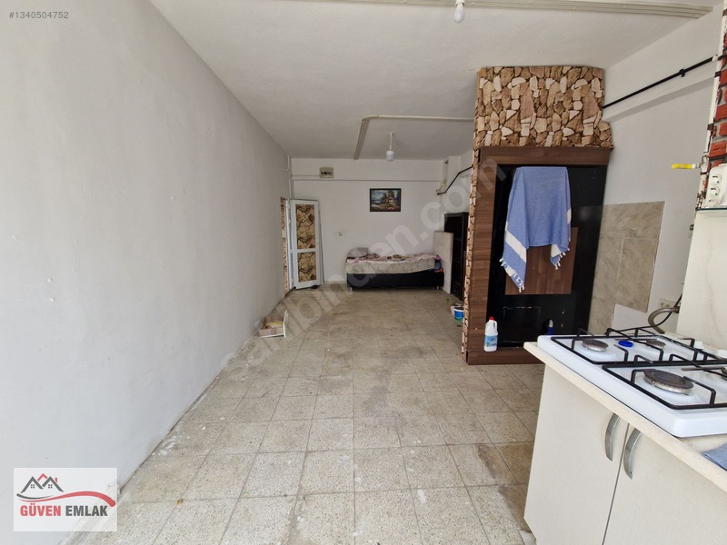Ada Güven Emlak'tan Cadde Üzerinde Masrafsız Dükkan — fotoğraf 16