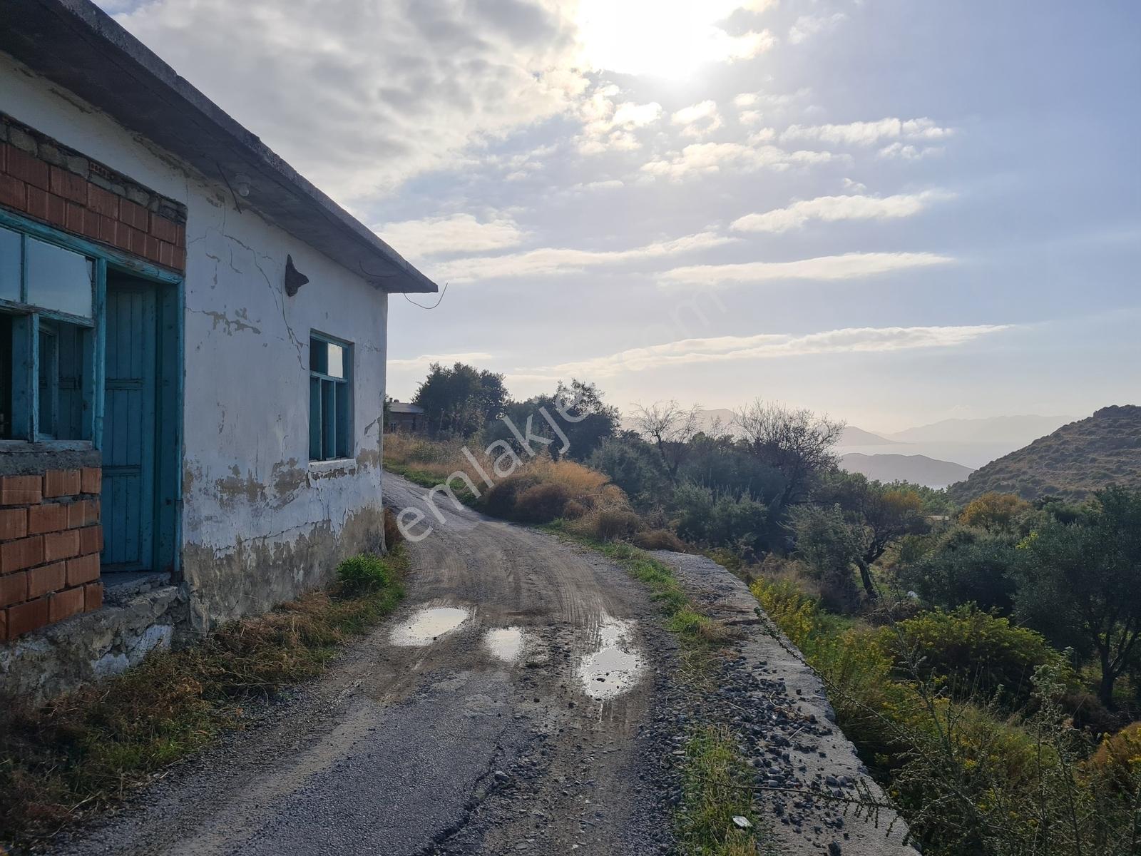 Select'ten Marmaris Söğüt'te İçinde Ev Olan 904 M² Tarla — fotoğraf 9