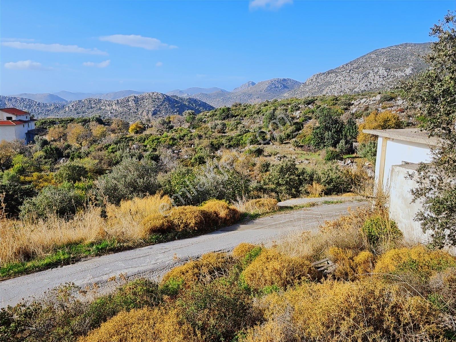 Select'ten Marmaris Söğüt'te İçinde Ev Olan 904 M² Tarla — fotoğraf 13