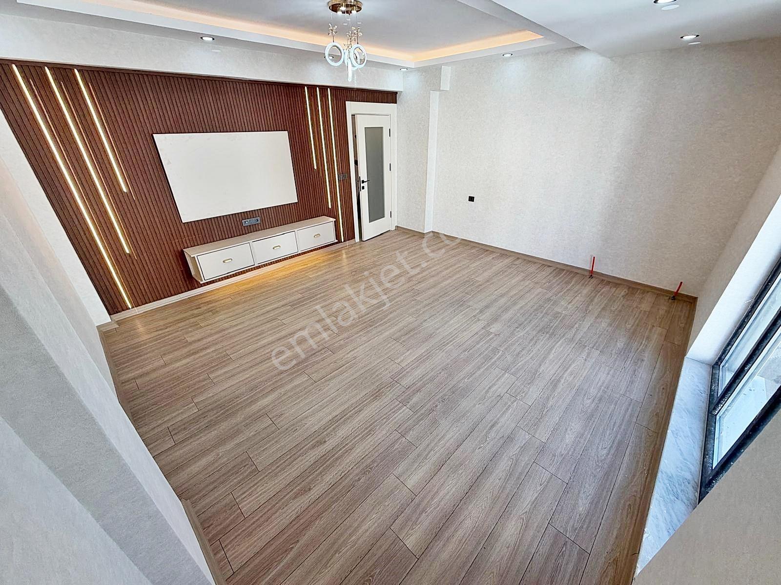 Yuvam'dan Okullar Bölgesinde 1.sınıf İşçilikli Acil Satılık 3+1! — fotoğraf 14