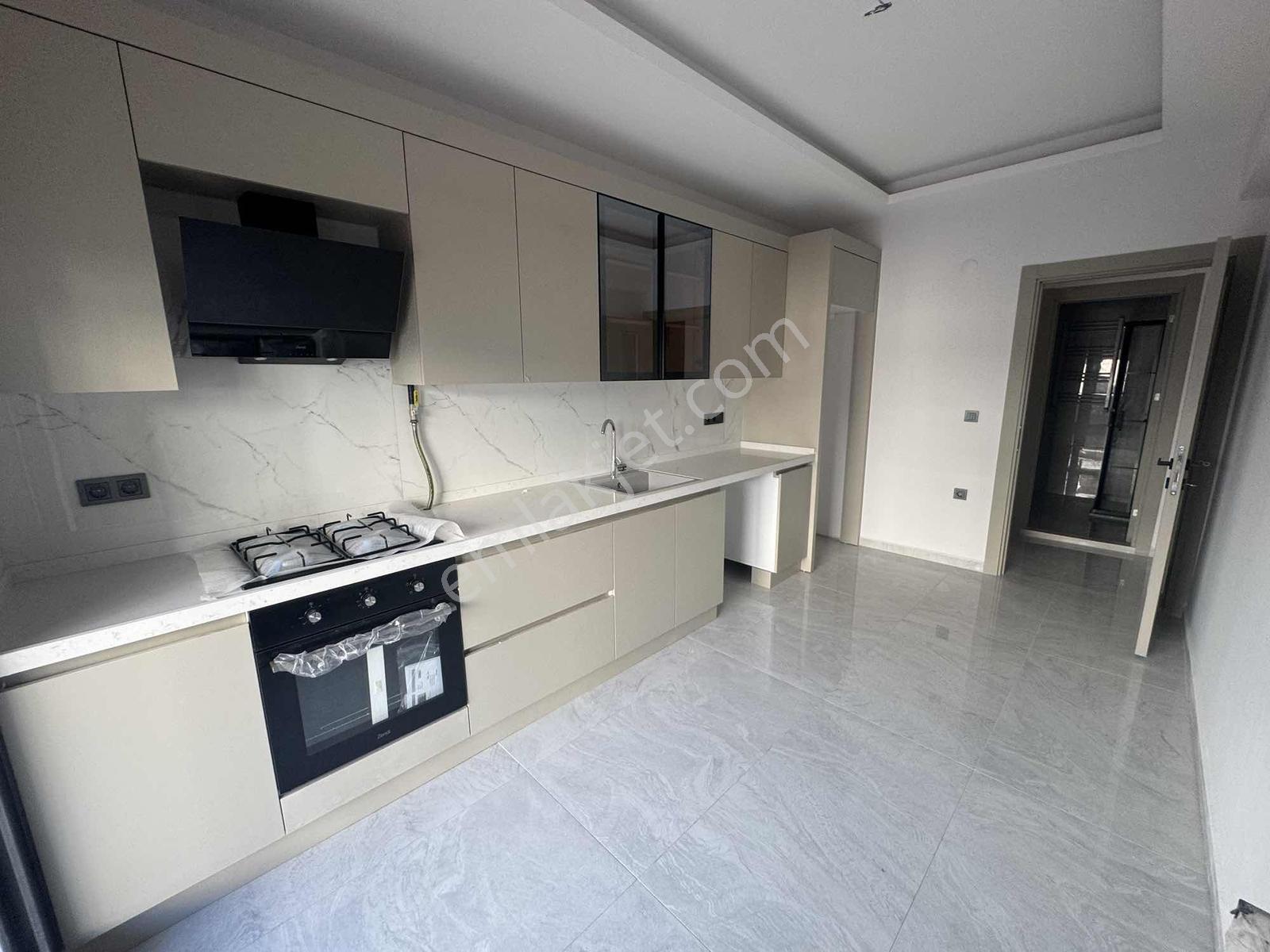 Coldwell Banker Poyraz'dan Merkezi Konumda Sıfır 3+1 — fotoğraf 5