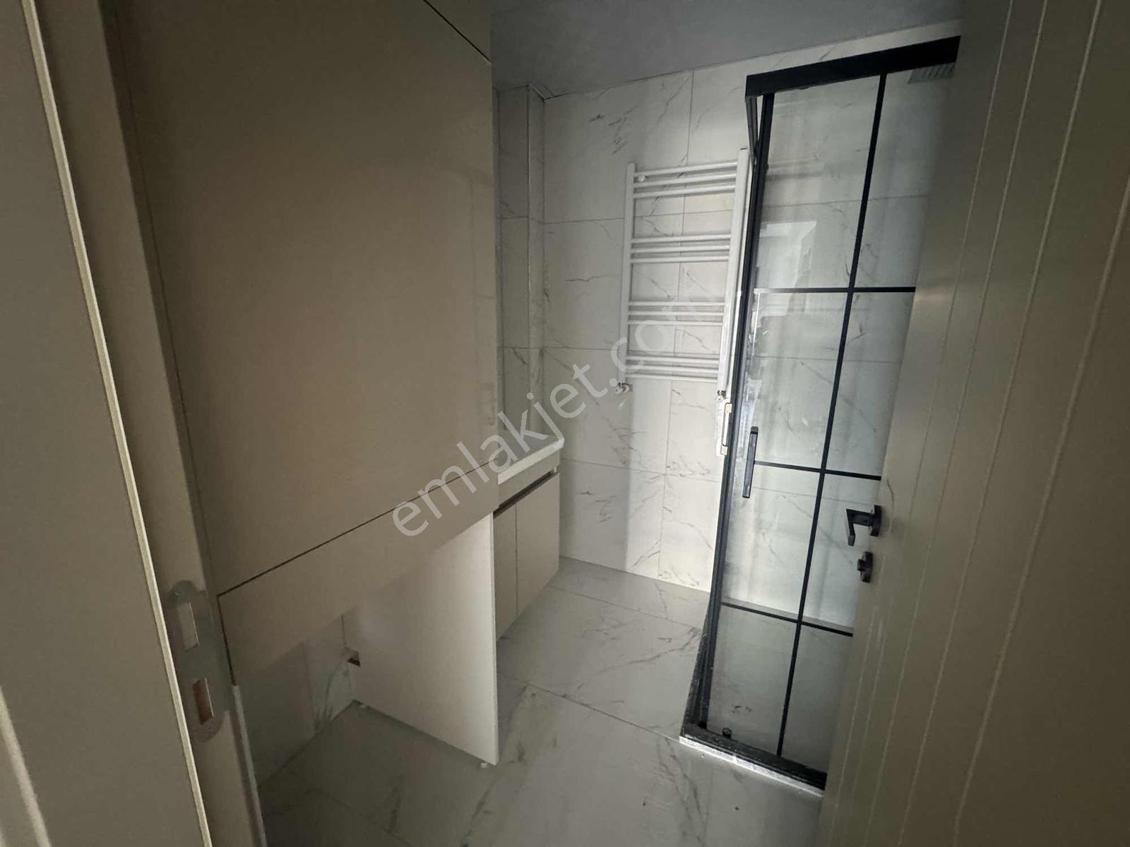 Coldwell Banker Poyraz'dan Merkezi Konumda Sıfır 3+1 — fotoğraf 7