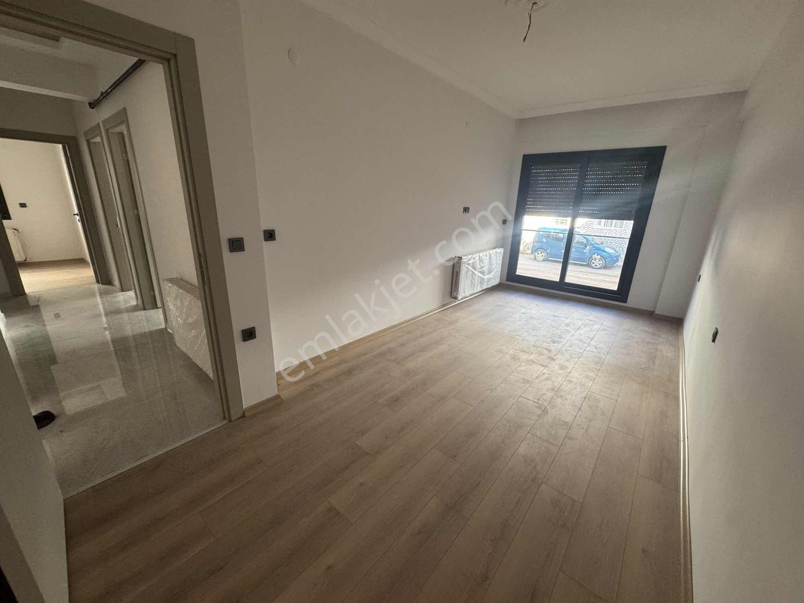 Coldwell Banker Poyraz'dan Merkezi Konumda Sıfır 3+1 — fotoğraf 12