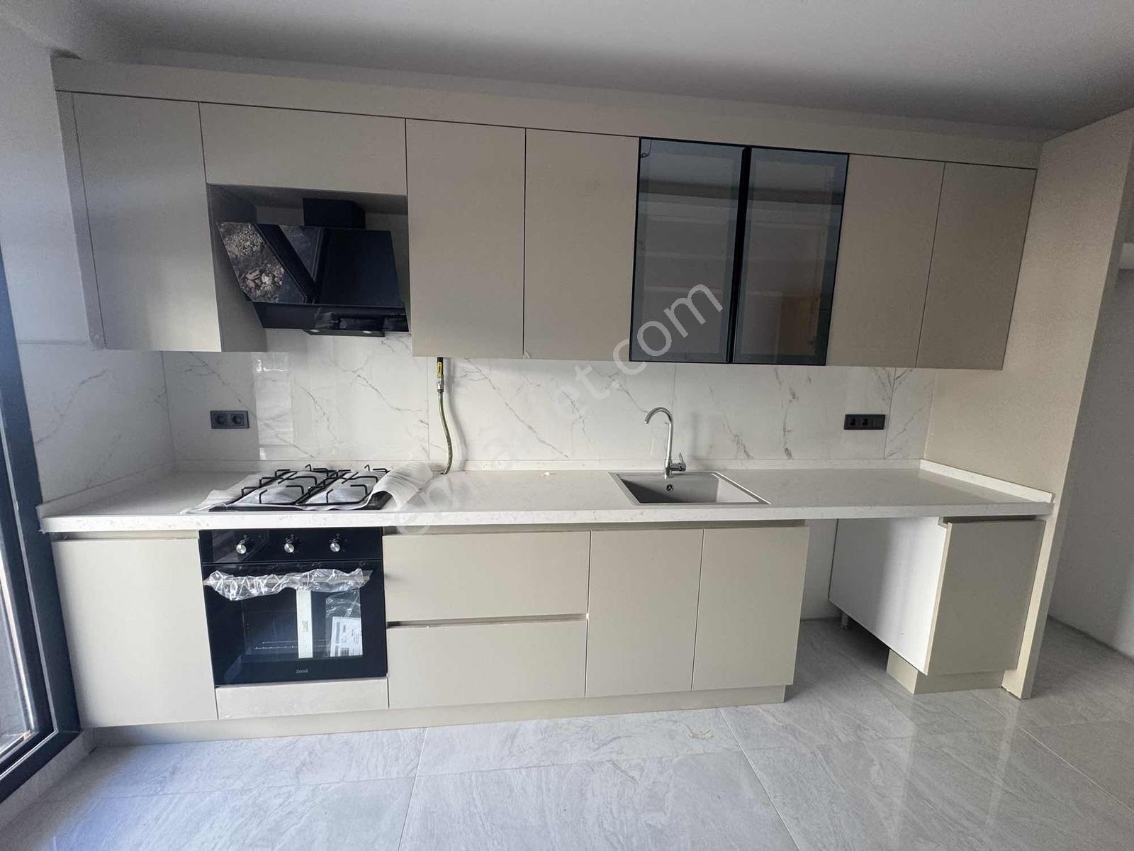 Coldwell Banker Poyraz'dan Merkezi Konumda Sıfır 3+1 — fotoğraf 17