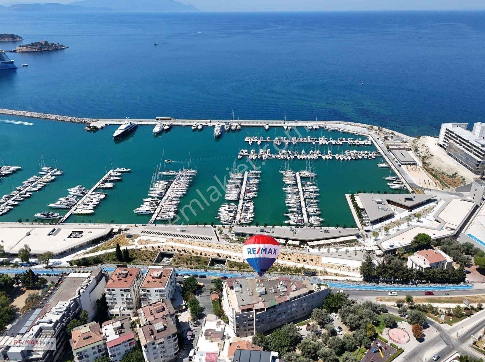 Kuşadası Marina’da Muhteşem Deniz Manzaralı, Geniş Ve Ferah 4+1 Daire — fotoğraf 4