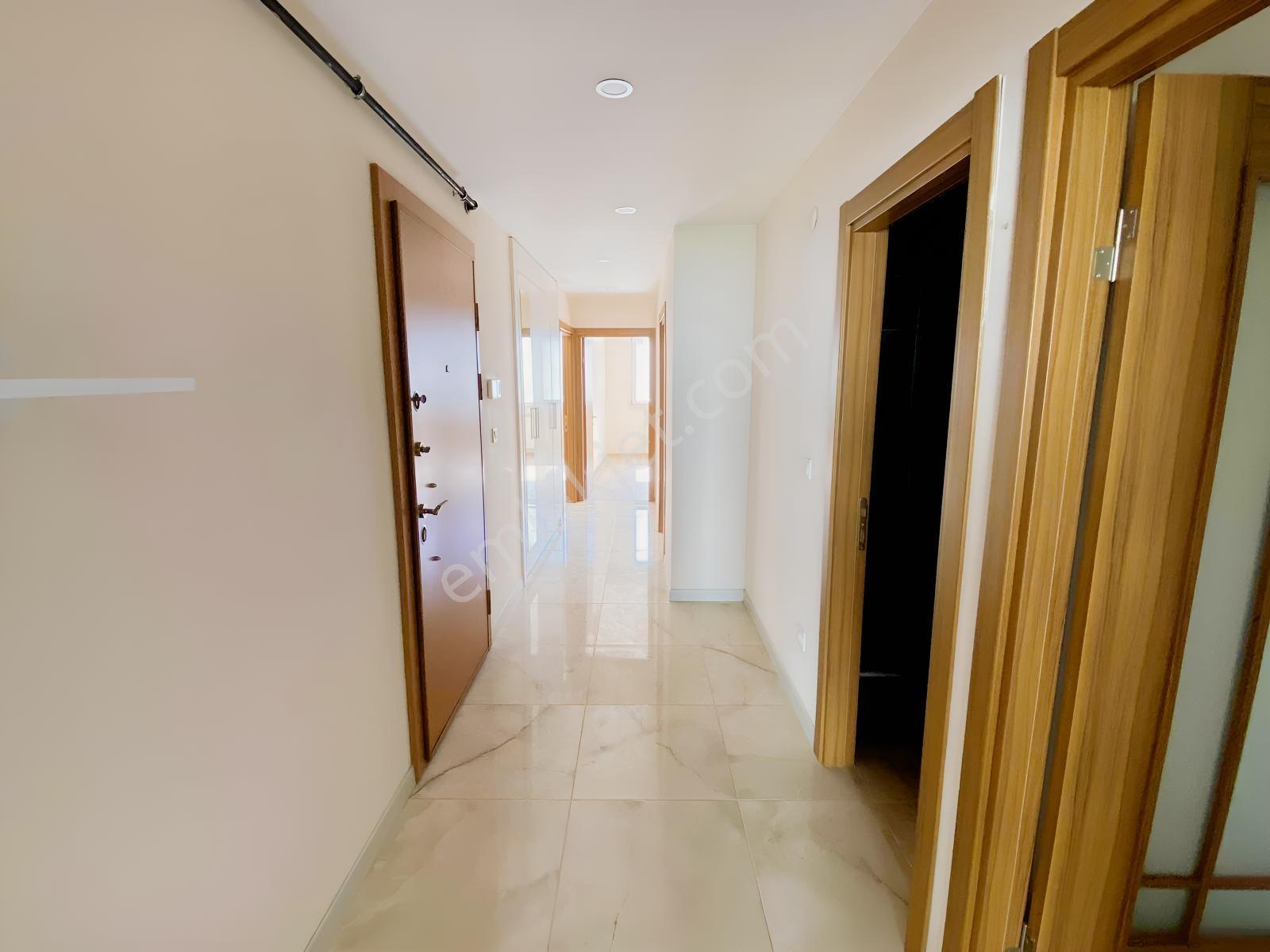 Tuzla Prestijpark Sitesinde Oturuma Hazır Boş 3+1 — fotoğraf 6