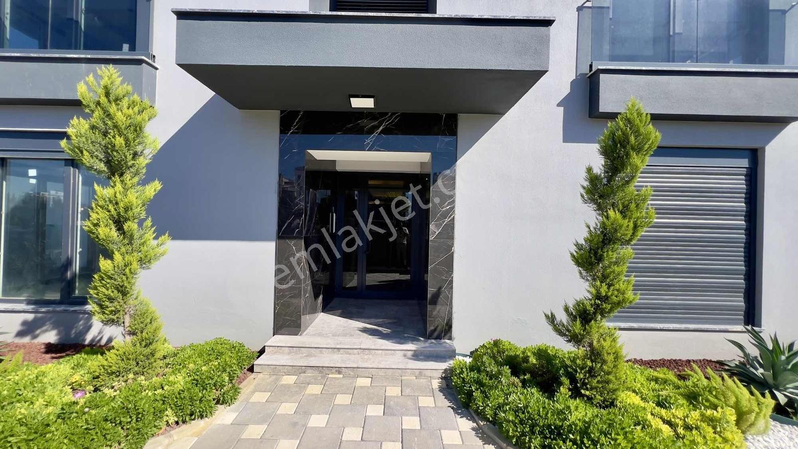 Aksu Altıntaşta Satılık 1+1 Daire