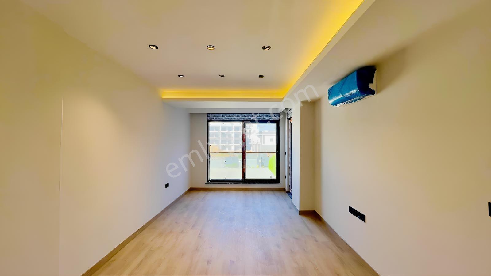Aksu Altıntaşta Satılık 1+1 Daire — fotoğraf 2