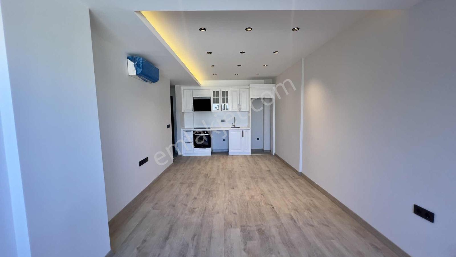 Aksu Altıntaşta Satılık 1+1 Daire — fotoğraf 10
