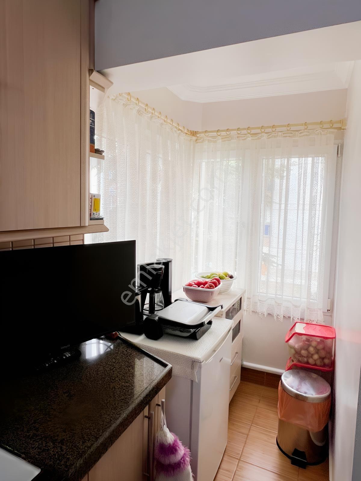 Kartal'dan İnönü Mahallesi Merkezde Ara Kat 3+1 Full Yapılı — fotoğraf 12