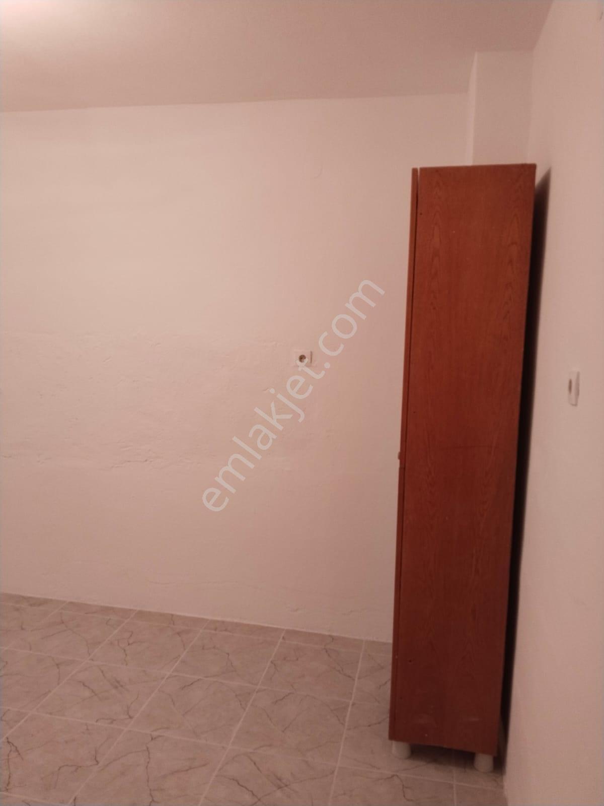 Kartal'dan İnönü Mahallesi Merkezde Ara Kat 3+1 Full Yapılı — fotoğraf 35