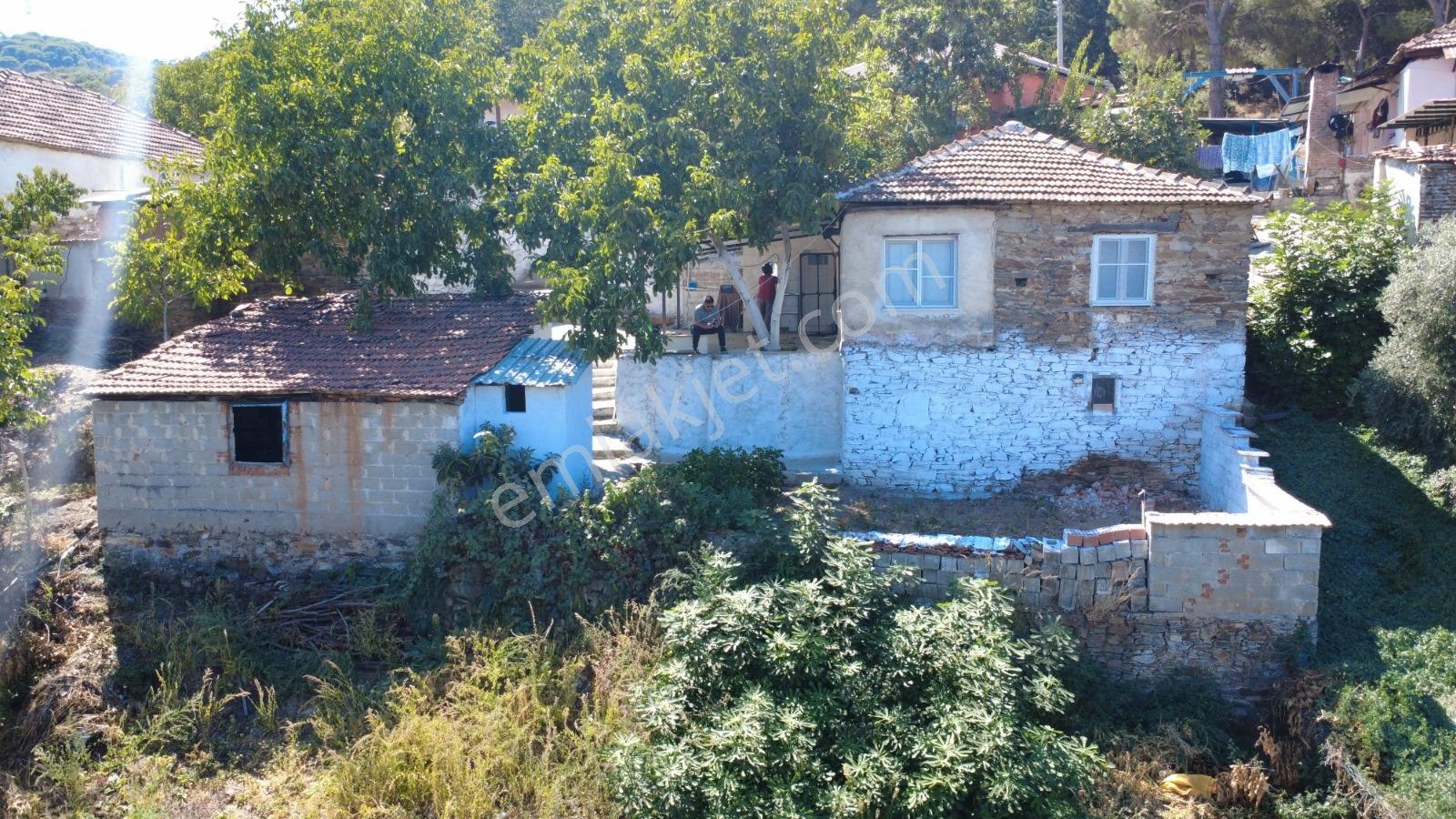 Remax Pin'den Koçarlı Birci'de Satılık Müstakil Ev Ve Arsası — fotoğraf 16