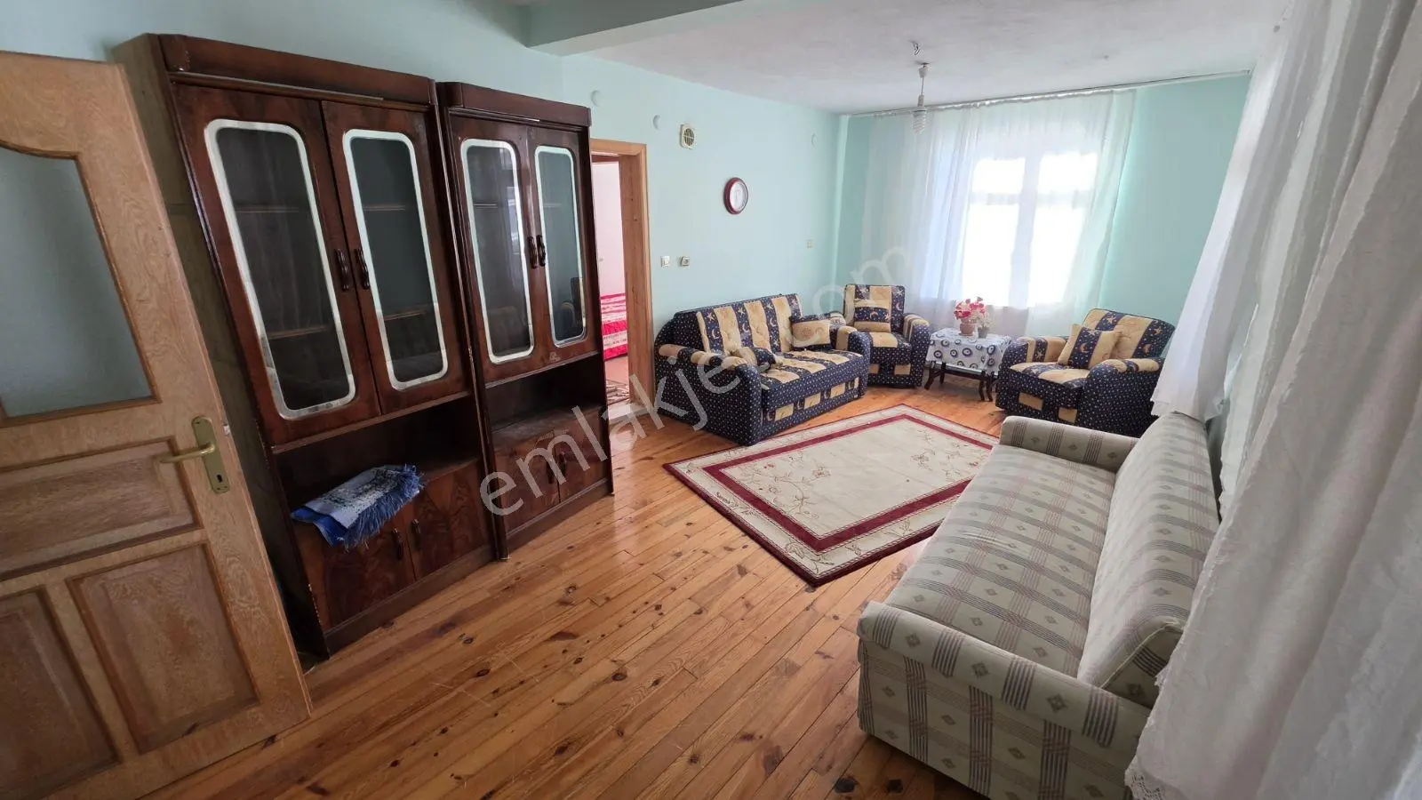 Bilecik Yenıpazarda Merkezı Konumda Satılık 3 Katlı Bına — fotoğraf 7