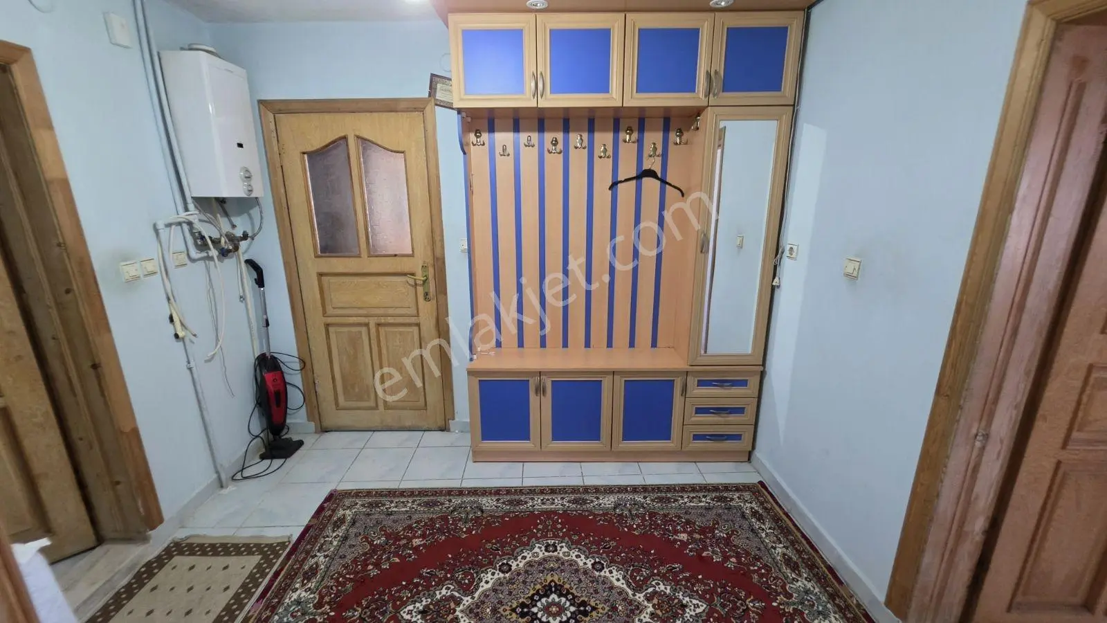 Bilecik Yenıpazarda Merkezı Konumda Satılık 3 Katlı Bına — fotoğraf 23