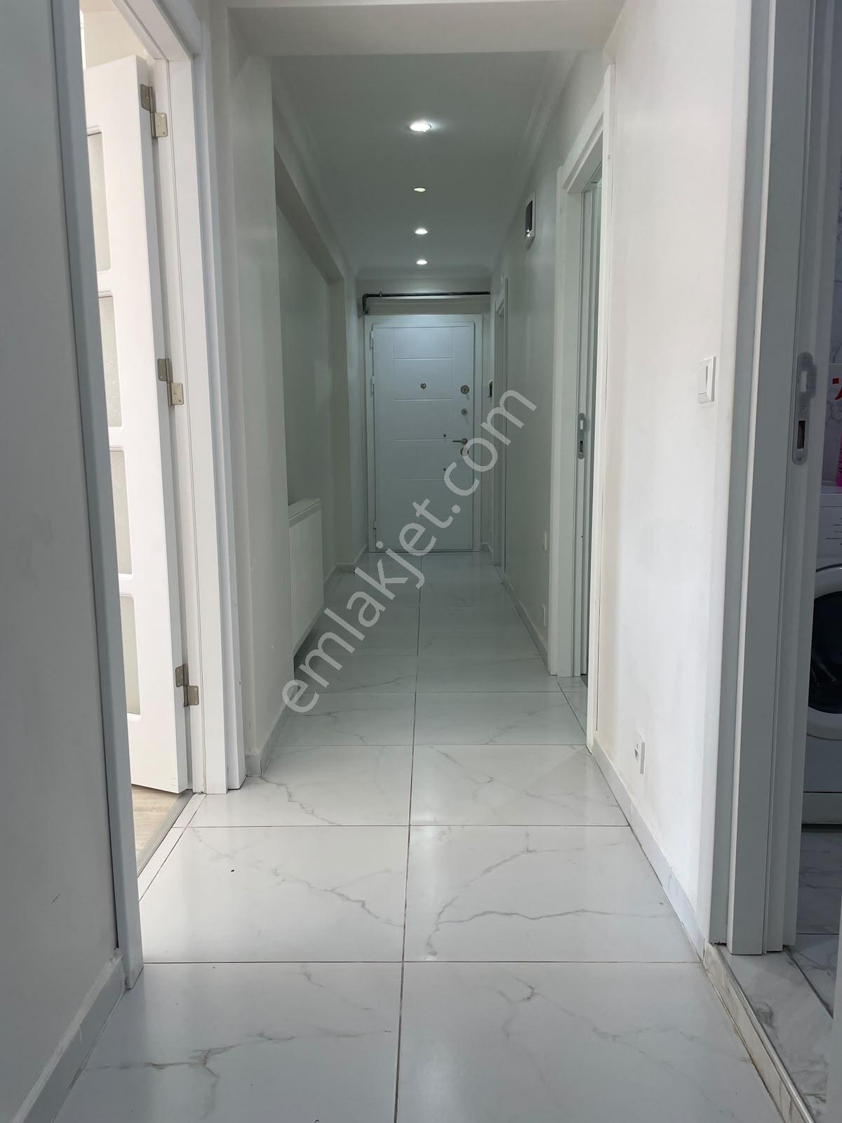 Taşınmaya Hazır 4 Yaşında Binada İskanlı Çift Balkonlu 2+1 Daire — fotoğraf 23