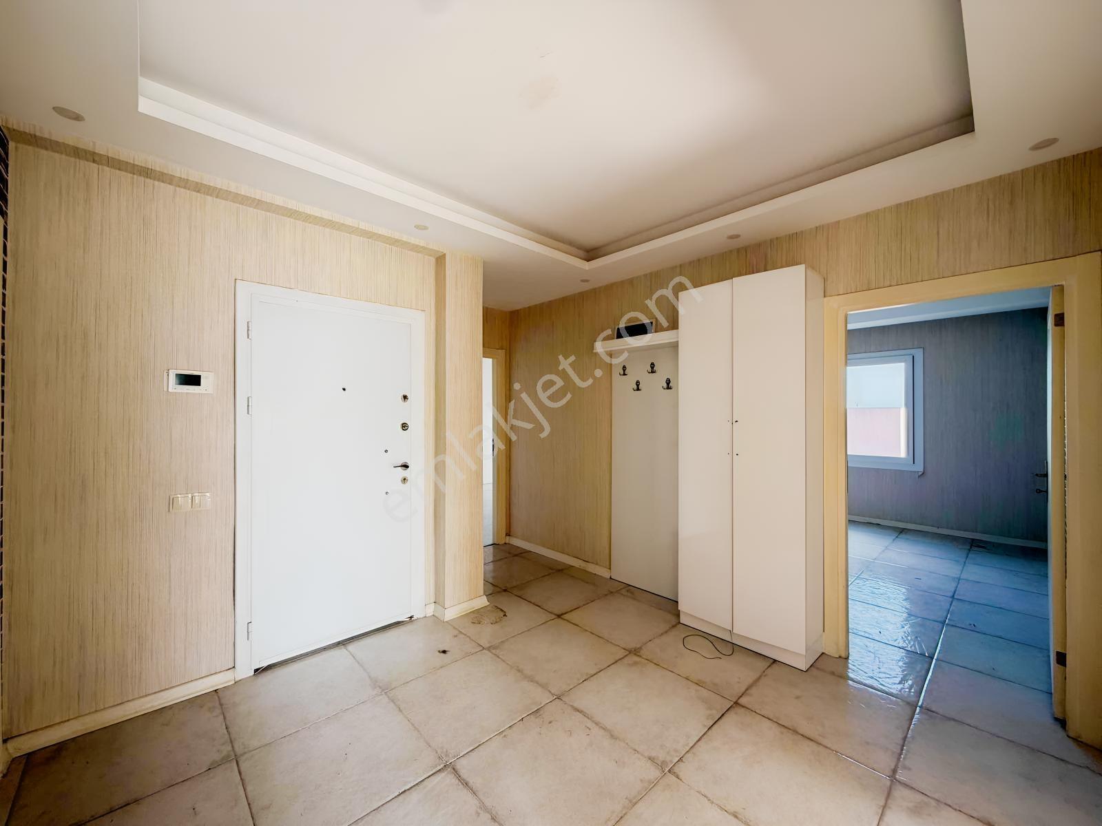 /ctn/alata 2+1bağımsız Mutfak Eminevime Uygun Daire — fotoğraf 12