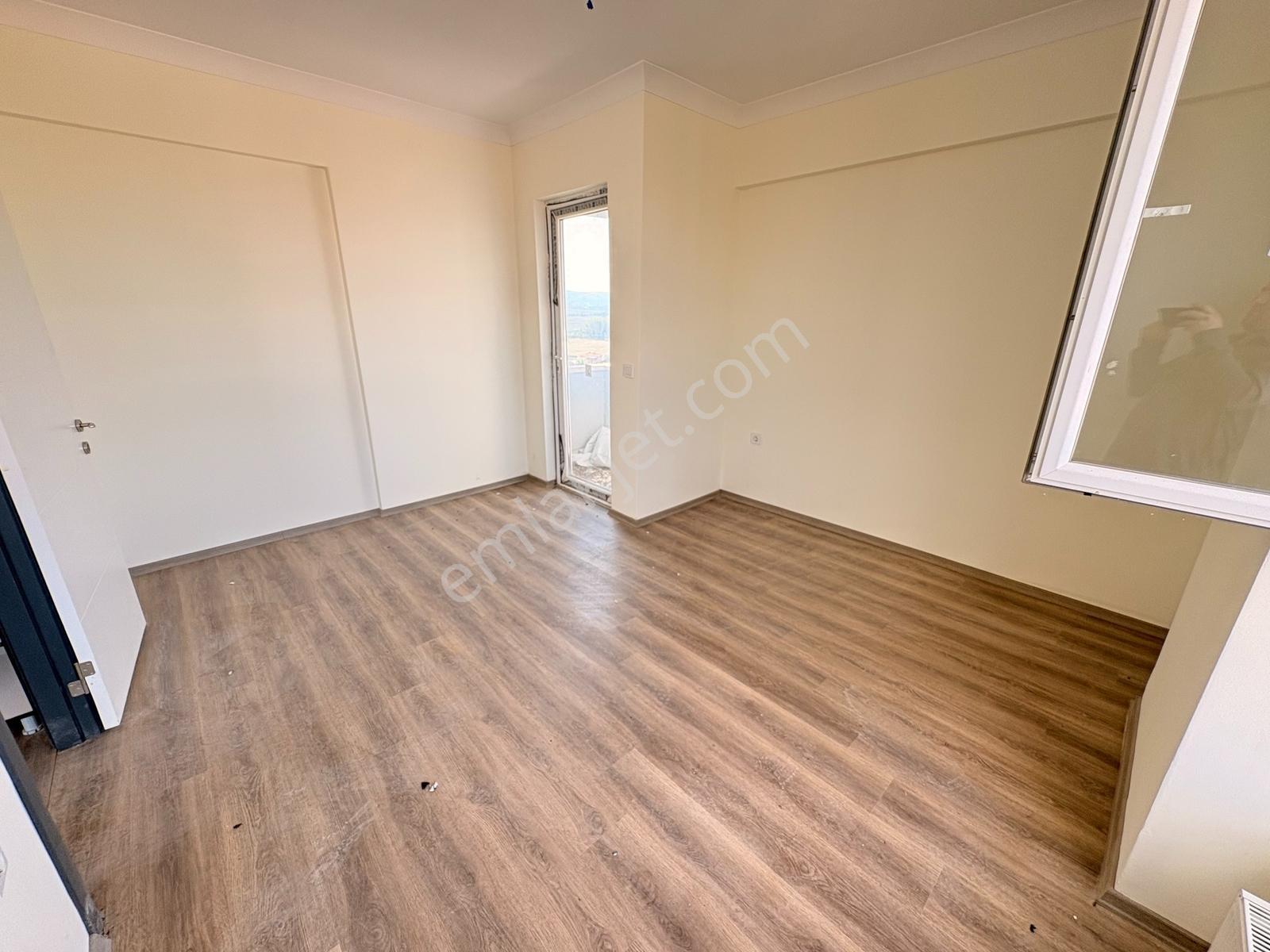 Esenboğa'da 1+1, Sıfır, 11. Katta, Manzaralı Daire! — fotoğraf 11