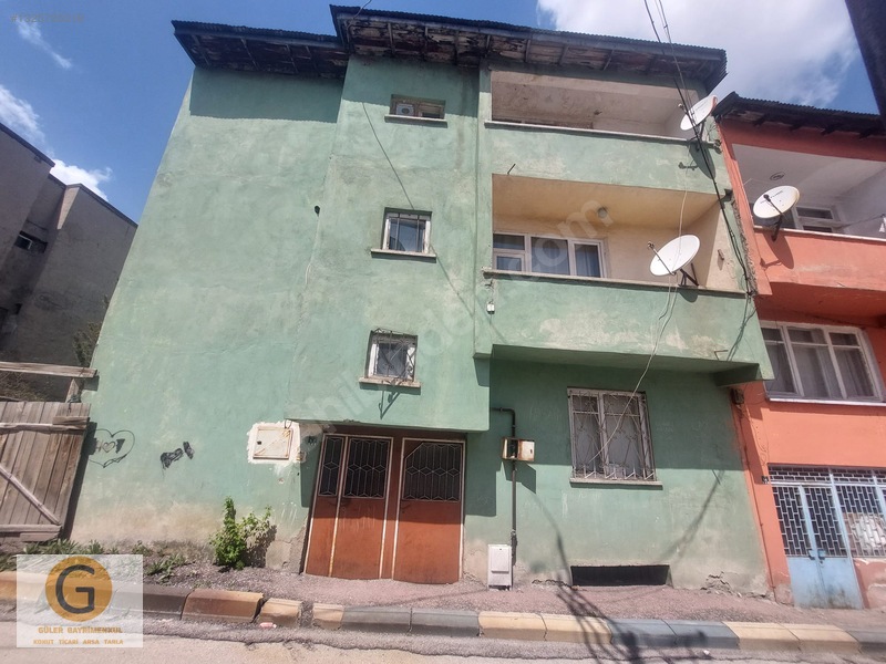 Güler Gm'Den Sanayide Satılık 3 Katlı Bina