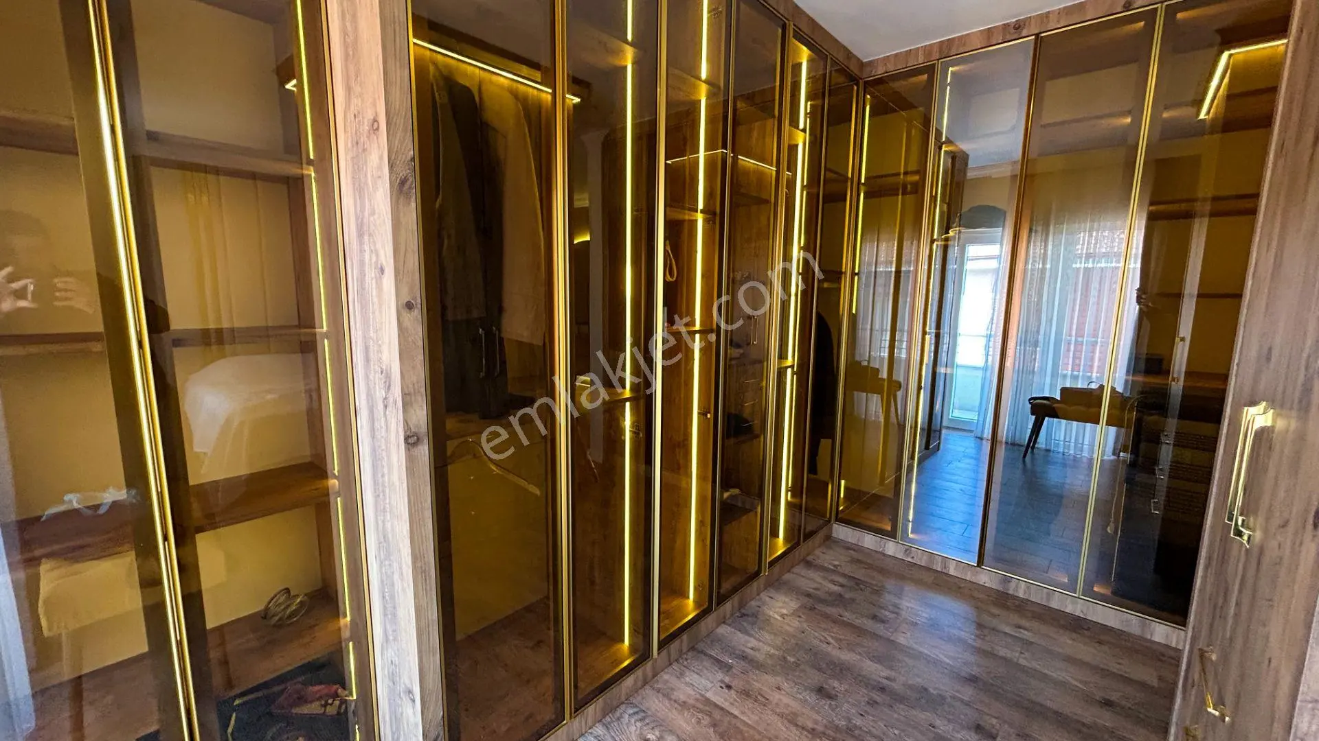 Uzmanlar'dan Sapanca Havuzlu Site İçinde Satılık 2+1 Daire — fotoğraf 9