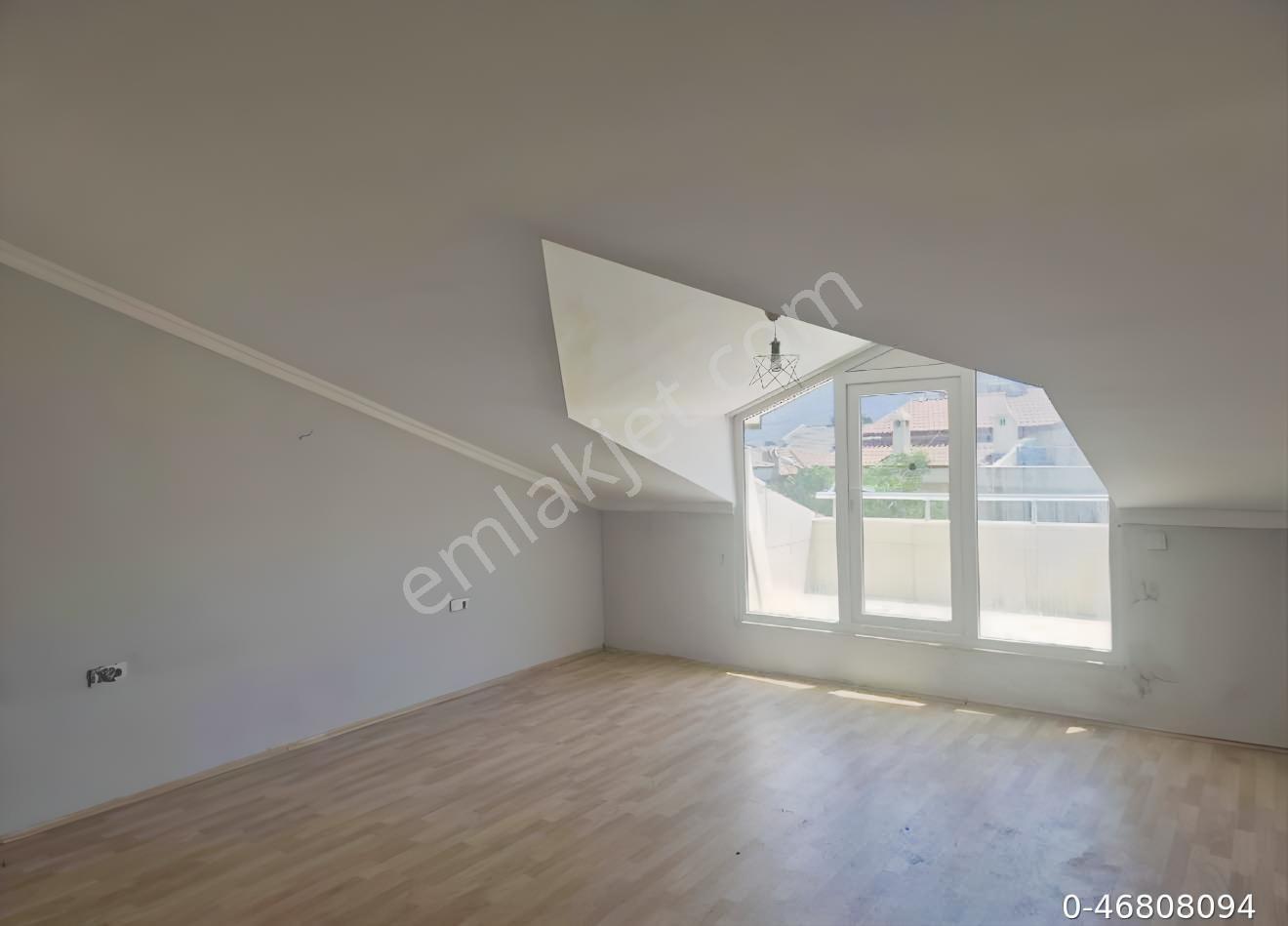 Fethiye Akarca Sahilde Satılık 2+1 Dubleks Daire — fotoğraf 5