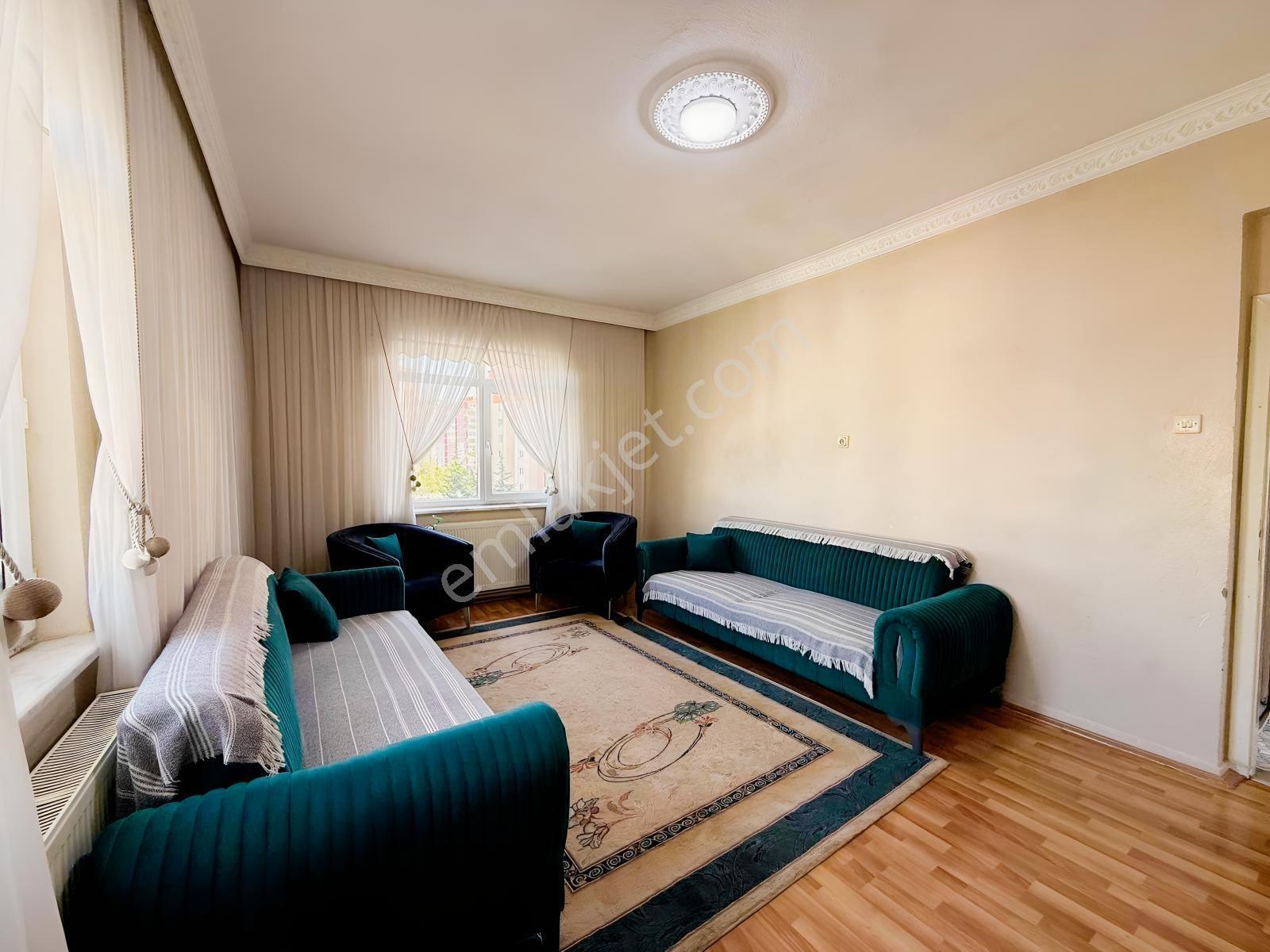 Hocaahmet Yesevi Mah. Ana Cadde Üzeri 3+1 Daire — fotoğraf 5