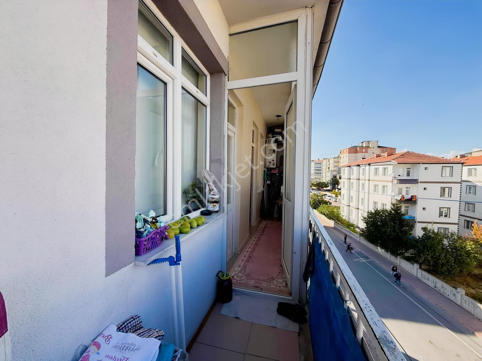 Hocaahmet Yesevi Mah. Ana Cadde Üzeri 3+1 Daire — fotoğraf 14