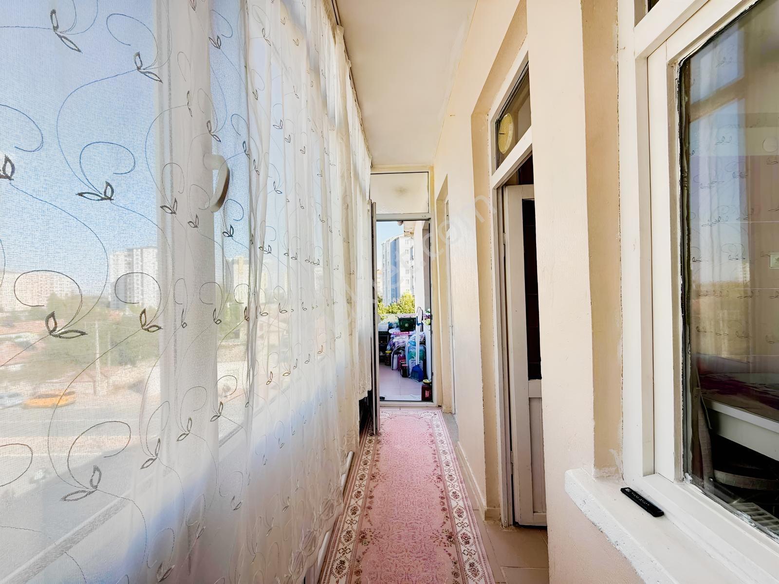 Hocaahmet Yesevi Mah. Ana Cadde Üzeri 3+1 Daire — fotoğraf 22
