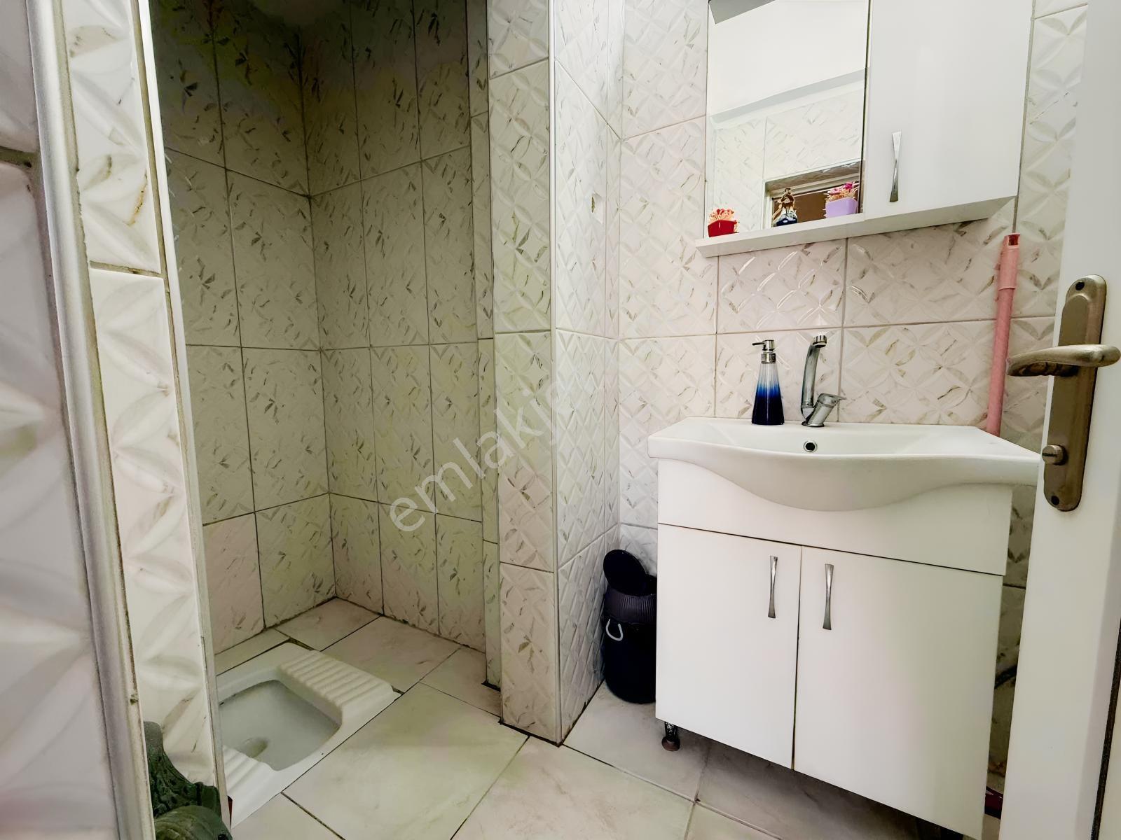 Hocaahmet Yesevi Mah. Ana Cadde Üzeri 3+1 Daire — fotoğraf 23
