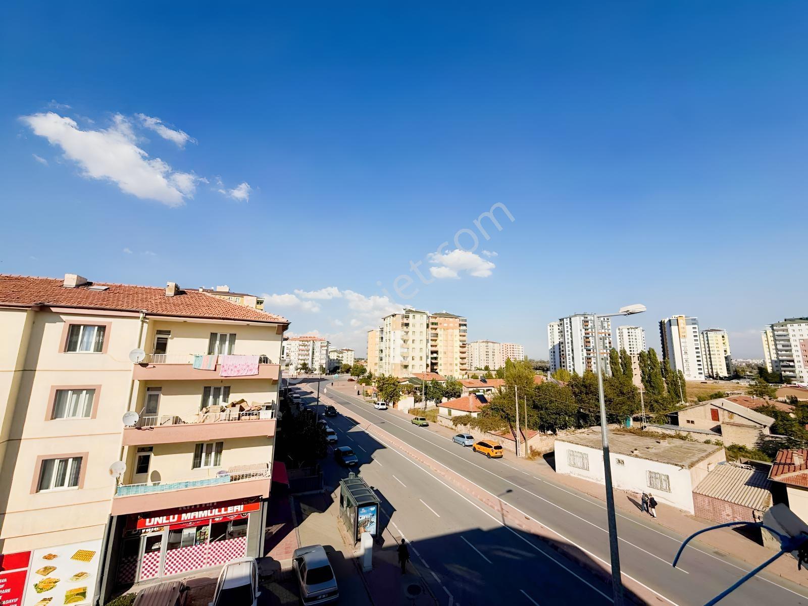 Hocaahmet Yesevi Mah. Ana Cadde Üzeri 3+1 Daire — fotoğraf 27