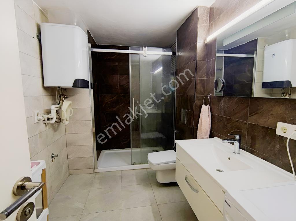 Balçova Onur Mahallesinde Geniş Satılık 3+1 Daire — fotoğraf 6