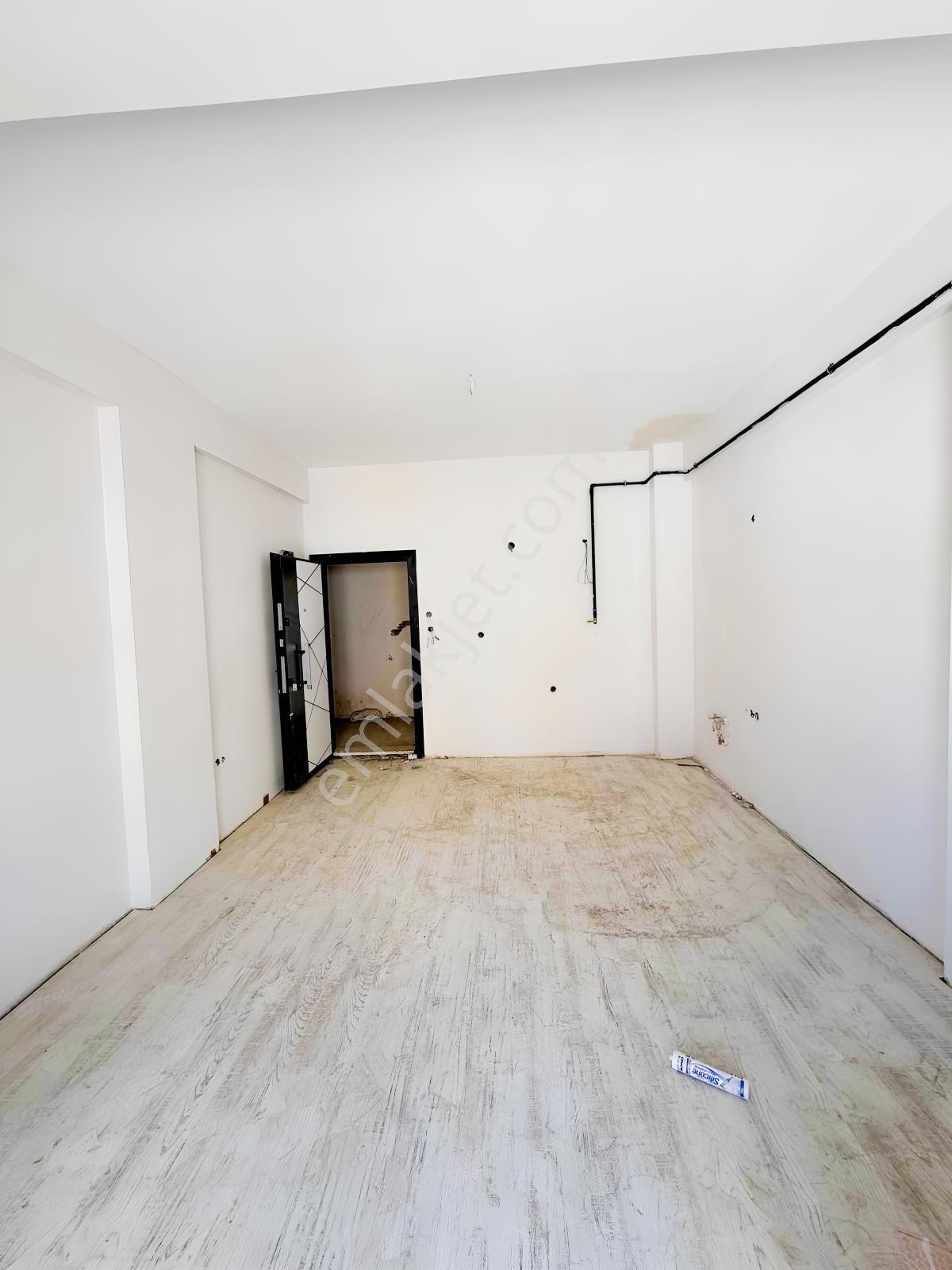 İnegöl Baykoca Mahallesı'nde Satılık 1 + 1 Daıre — fotoğraf 2