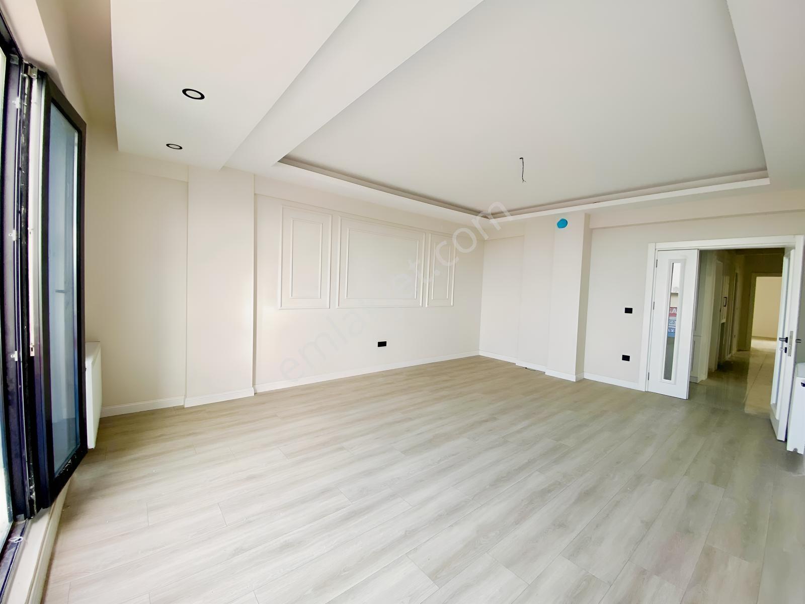 Bornova Caddesine Cephe Deniz Manzarlı Sıfır 3+1 Satılık Daire — fotoğraf 6