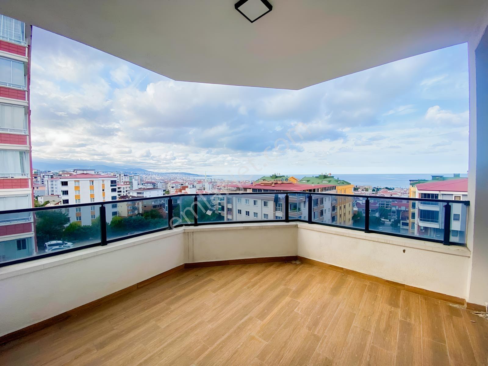 Bornova Caddesine Cephe Deniz Manzarlı Sıfır 3+1 Satılık Daire — fotoğraf 7