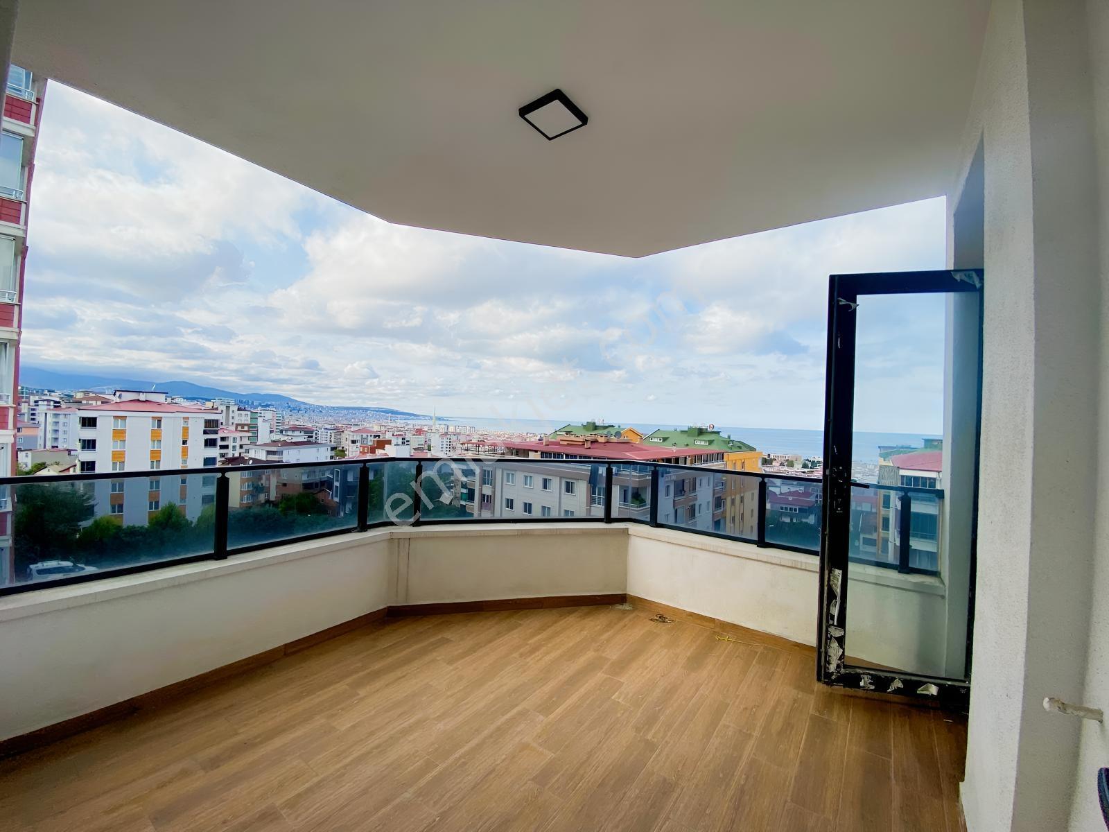 Bornova Caddesine Cephe Deniz Manzarlı Sıfır 3+1 Satılık Daire — fotoğraf 8