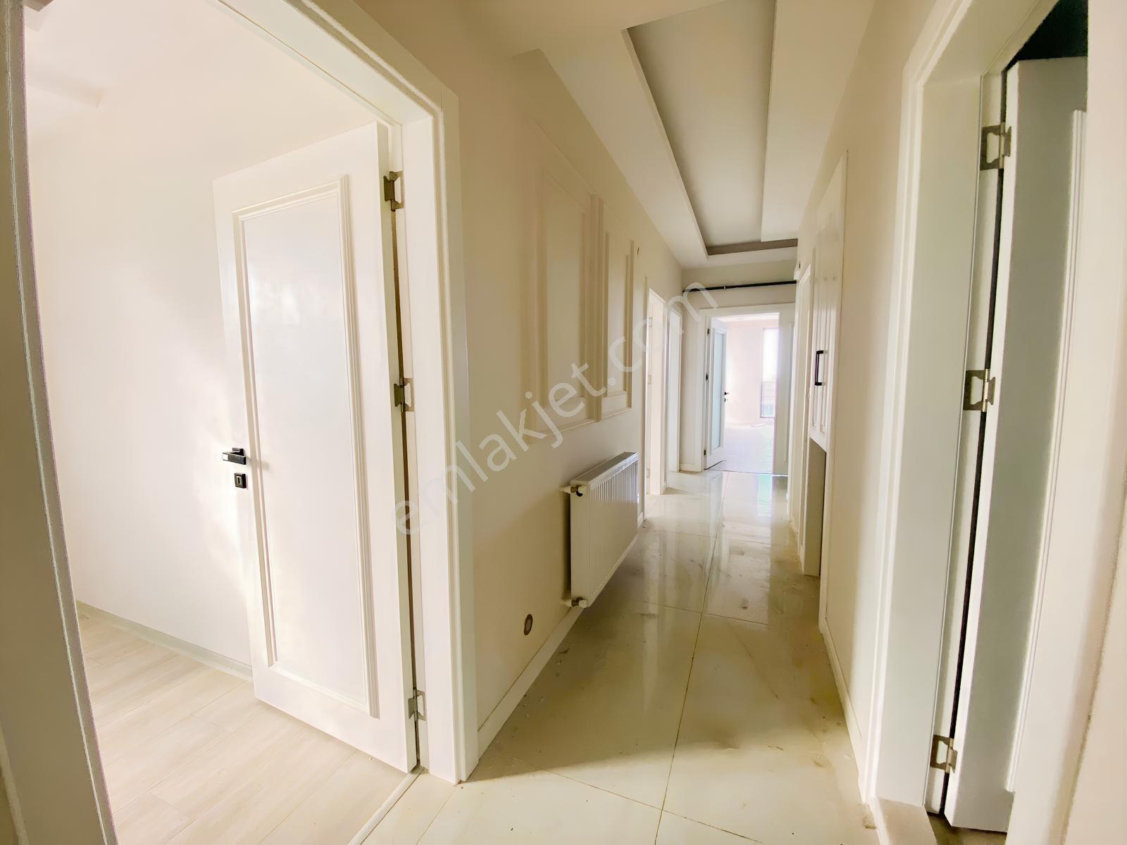 Bornova Caddesine Cephe Deniz Manzarlı Sıfır 3+1 Satılık Daire — fotoğraf 12
