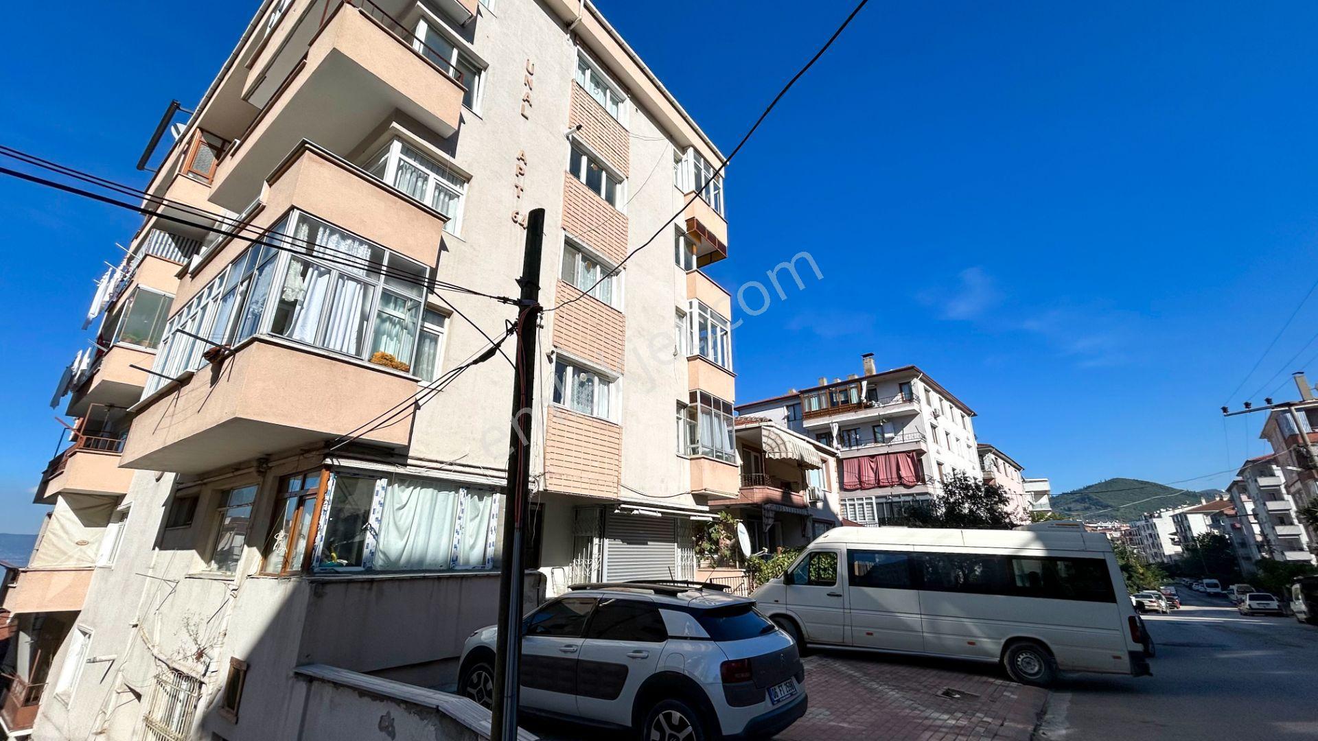 Uzmanlar'dan Çiftlik Caddesi Bakımlı Satılık 3+1 Daire — fotoğraf 18