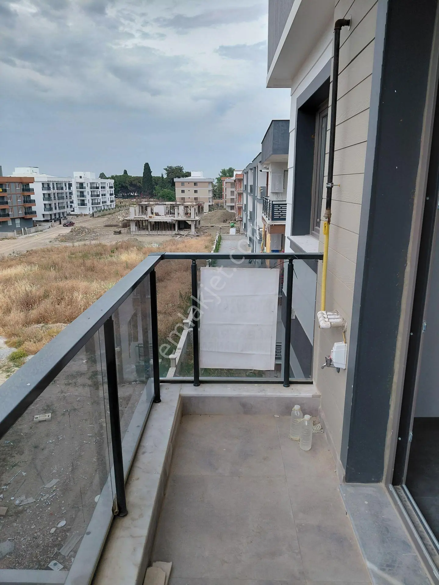 Muradiye De Satılık Site İçi 1+1 55 M2 4.kat Sıfır Daire 2.275.000 Tl — fotoğraf 4