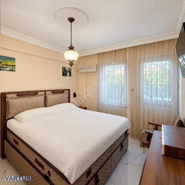 Fethiye Foça'da Havuzlu Sitede Eşyalı 2+1 Satılık Daire — fotoğraf 13