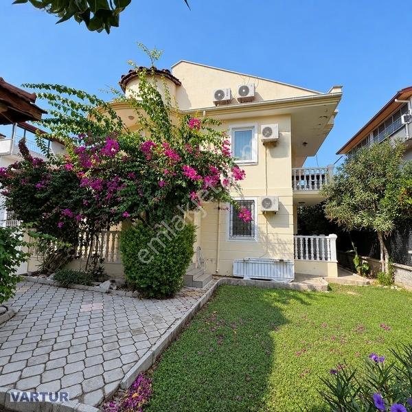 Fethiye Foça'da Havuzlu Sitede Eşyalı 2+1 Satılık Daire — fotoğraf 18