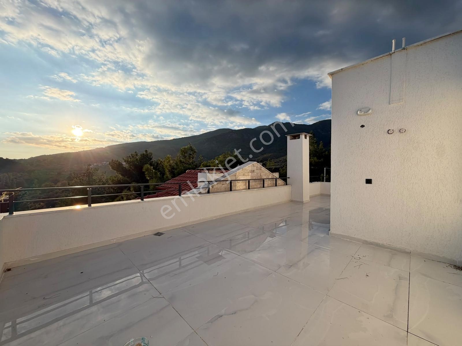 ▀güç'ten Gürede Kazdağları & Deniz Manzaralı Sıfır Lüx 3+1 Villa — fotoğraf 9