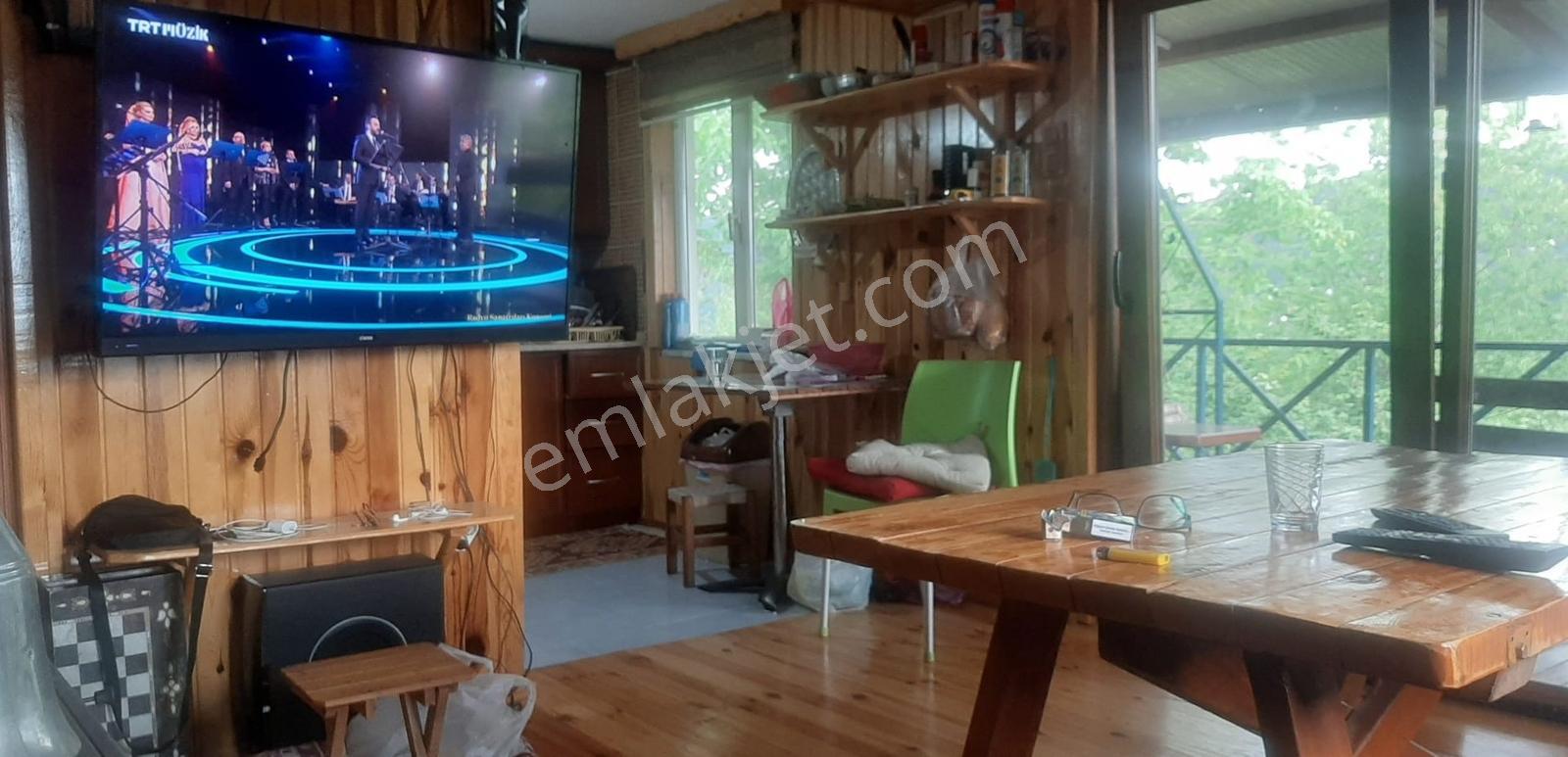 Düzce Kaynaşlı Çamlıca Köyünde Satılık Doğa Harikası Arsa Ve Ev — fotoğraf 4