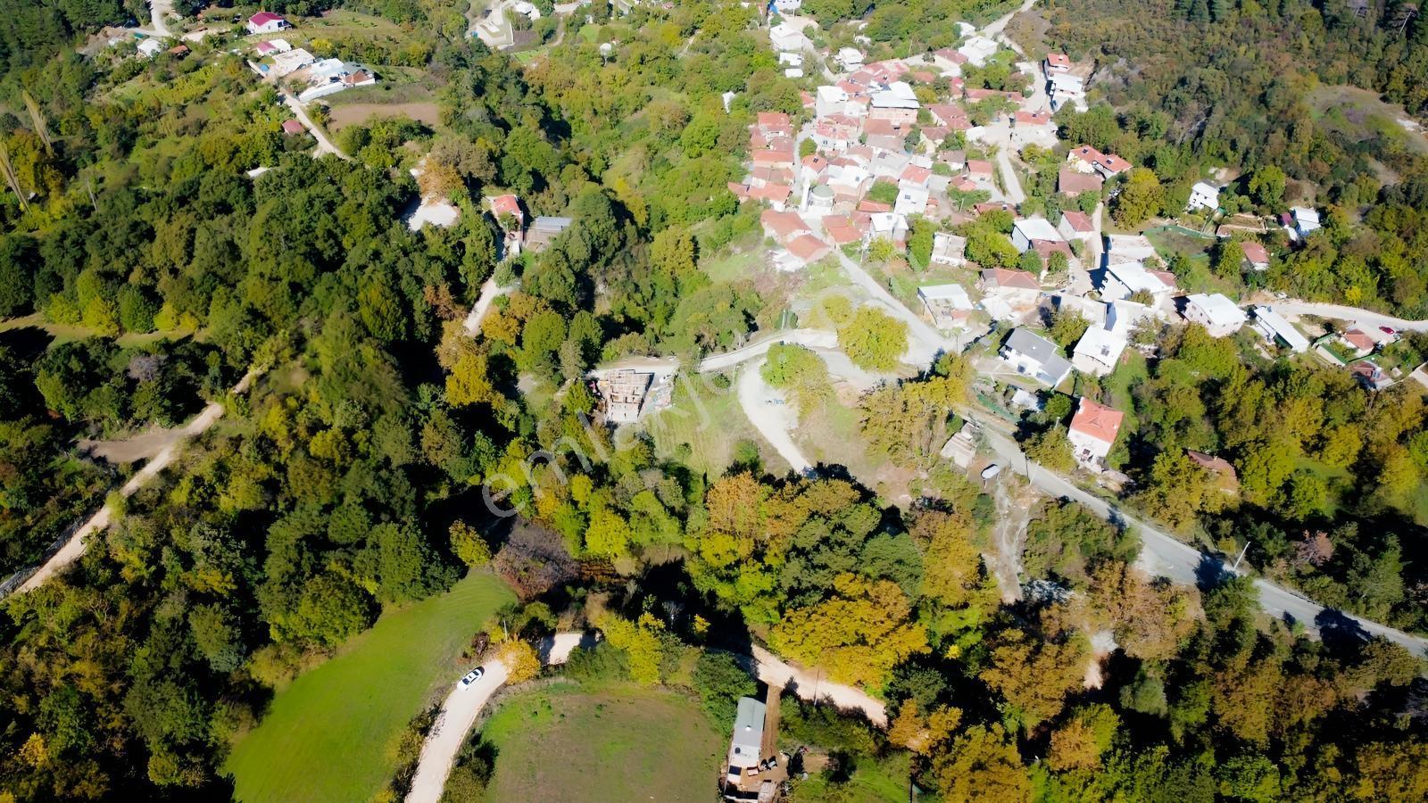 Gökçeörende Bursa Manzaralı Yola Cephe Suyu Olan Satılık Arazi — fotoğraf 5
