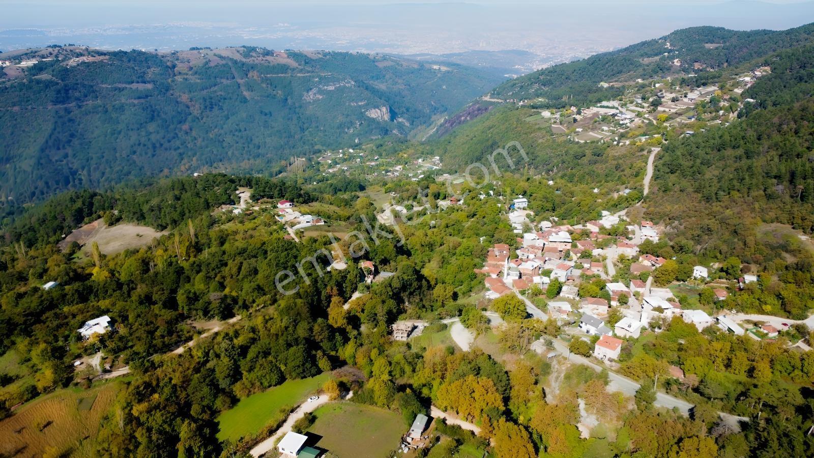 Gökçeörende Bursa Manzaralı Yola Cephe Suyu Olan Satılık Arazi — fotoğraf 14