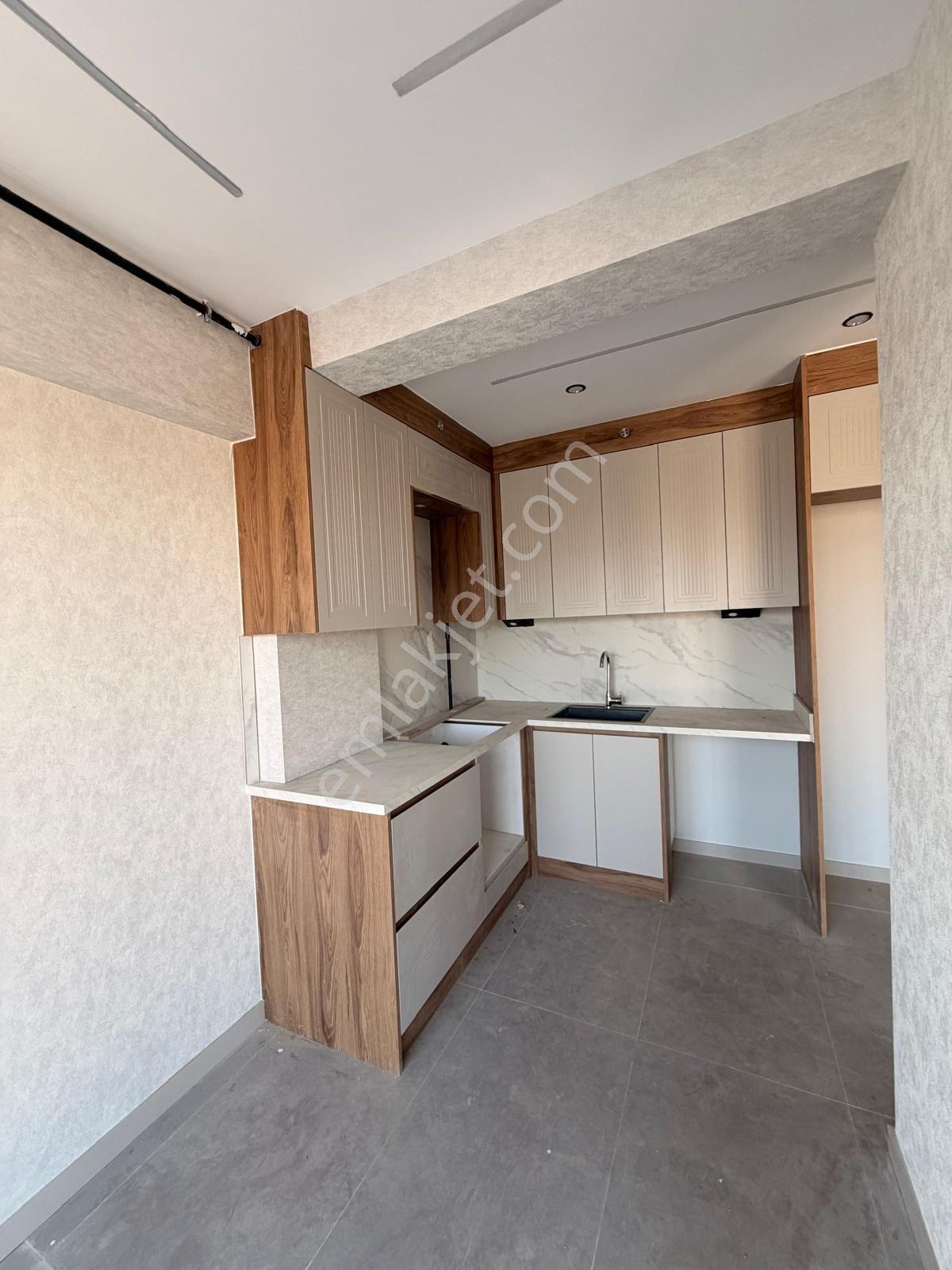 Hüdai Oral Caddesin De 3+1 115m2 Denipole Yakın Sıfır Harika Konumda Satılık Daireler — fotoğraf 12
